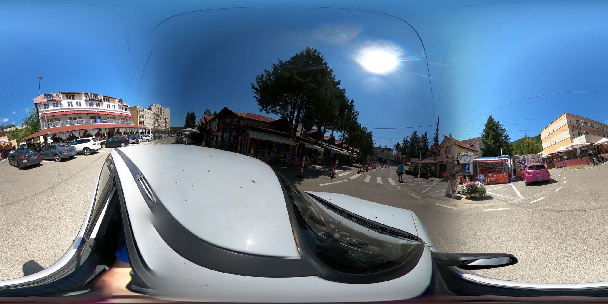 Street view near Hotel Termal, Geoagiu — © grozsa11 (CC BY-SA · Mapillary)