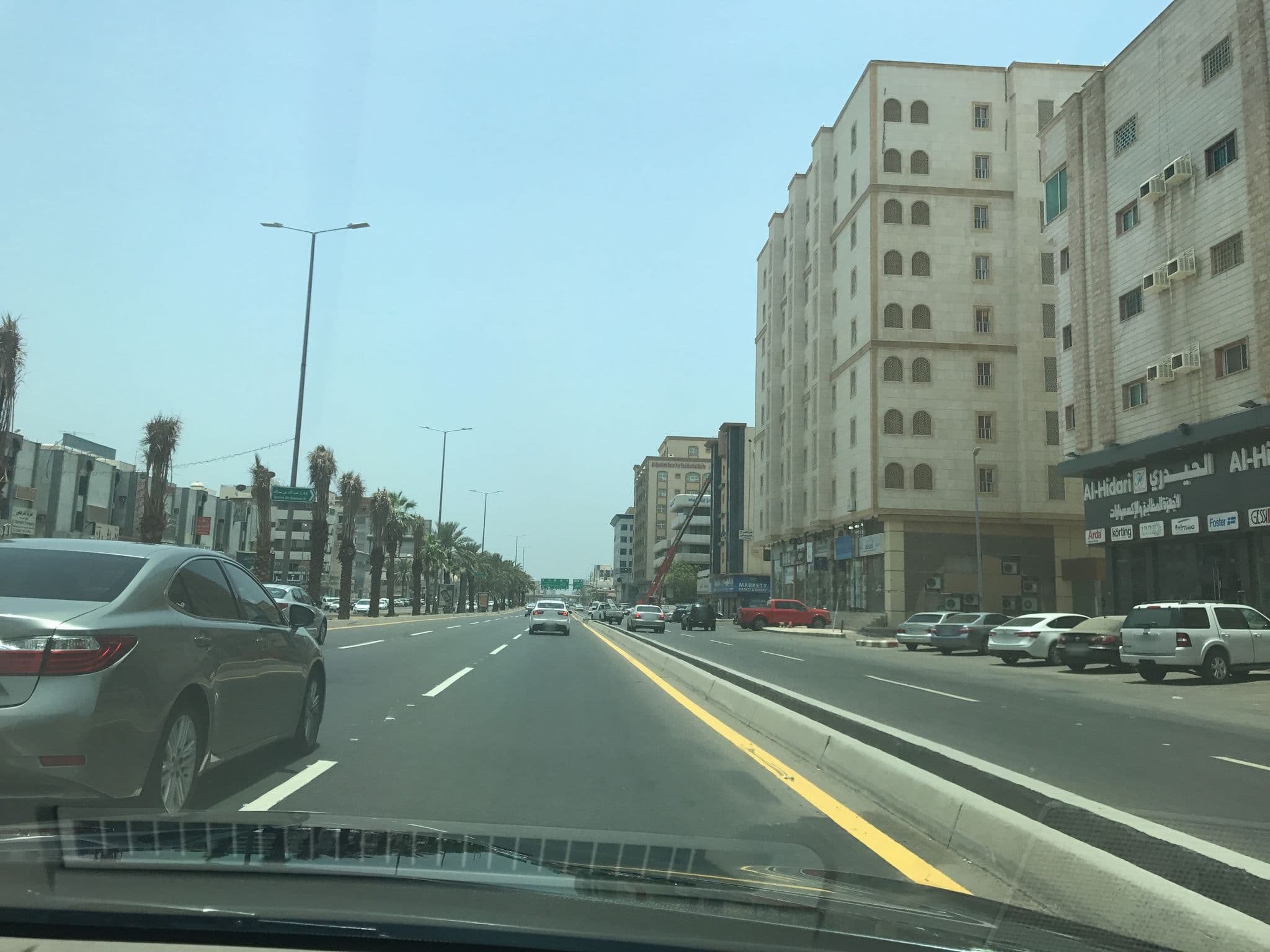 Street view near odst Hotel Suites, Jeddah — © assel95 (CC BY-SA · Mapillary)