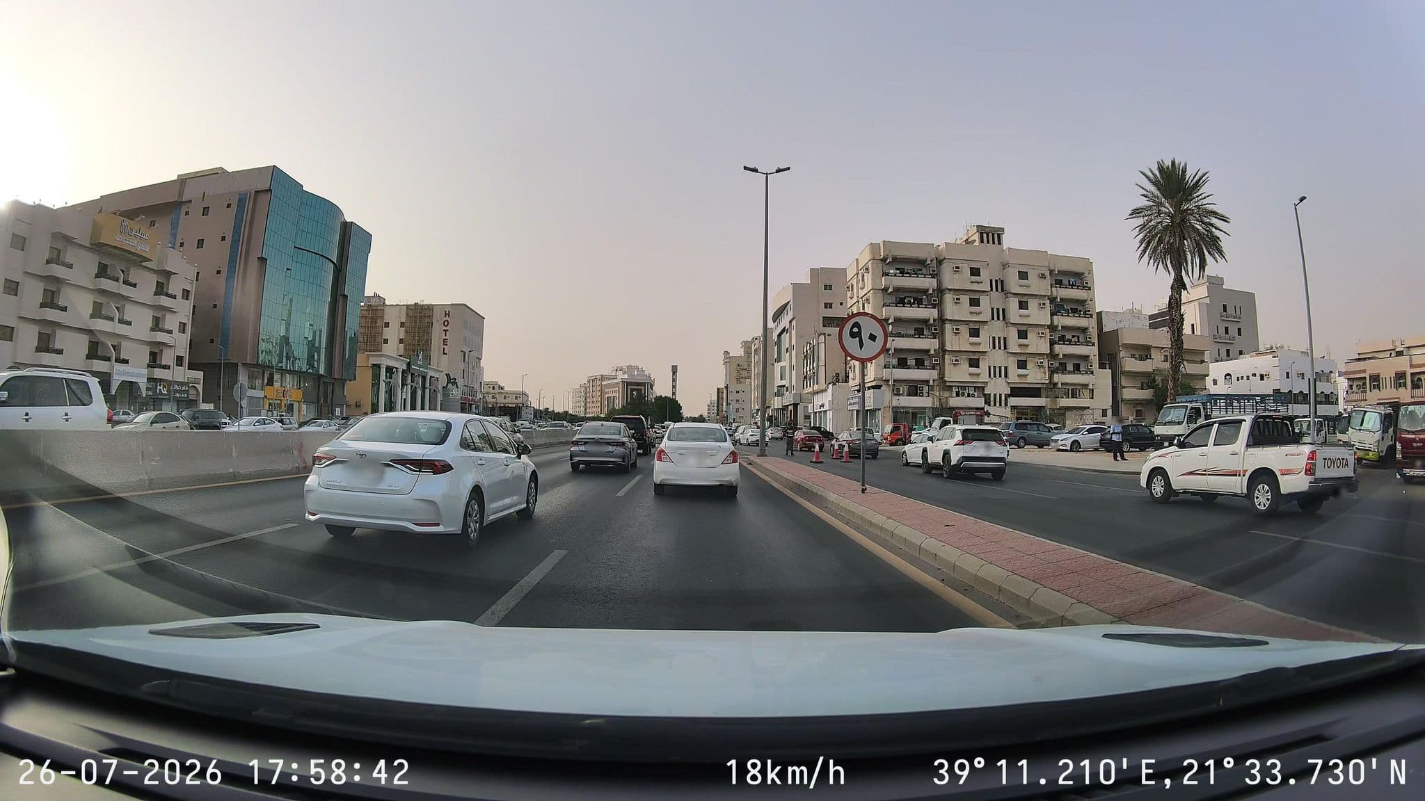 Street view near Sidrat Jeddah Furnished Residential Units, Jeddah — © mechari (CC BY-SA · Mapillary)