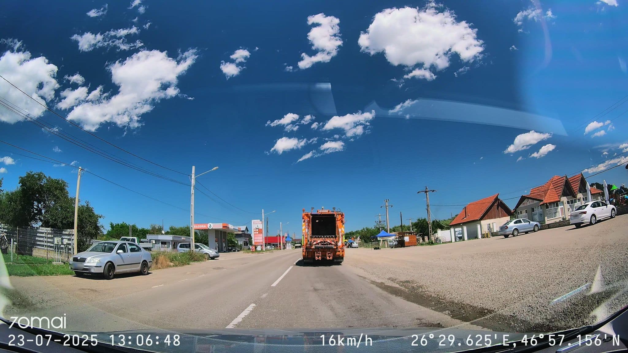 Street view near Motel Ana, Girov — © doriel (CC BY-SA · Mapillary)