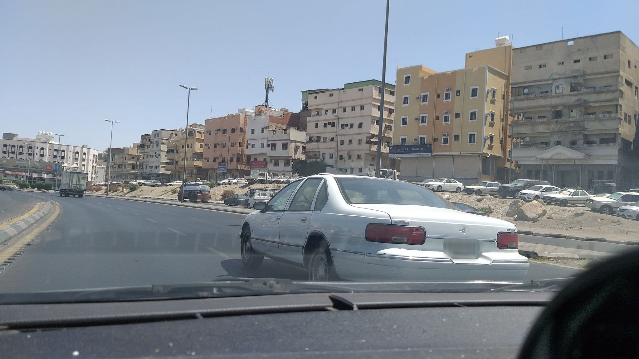 Street view near درة الطائف, Ta’if — © loogfnv (CC BY-SA · Mapillary)