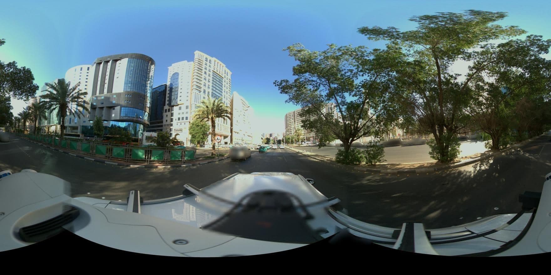 Street view near Dyafah Al-Sharq Hotel, Makkah — © ehabeid (CC BY-SA · Mapillary)
