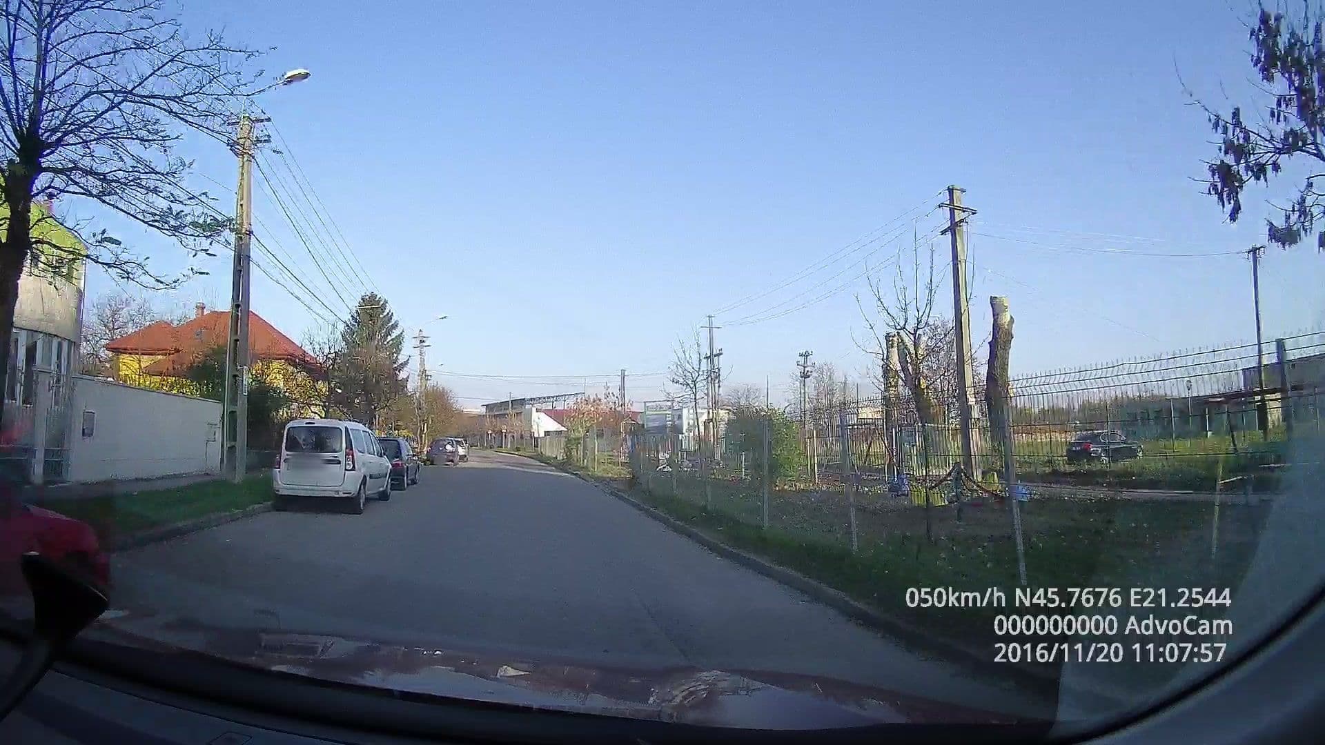 Street view near TINERET, Timişoara — © tavi (CC BY-SA · Mapillary)