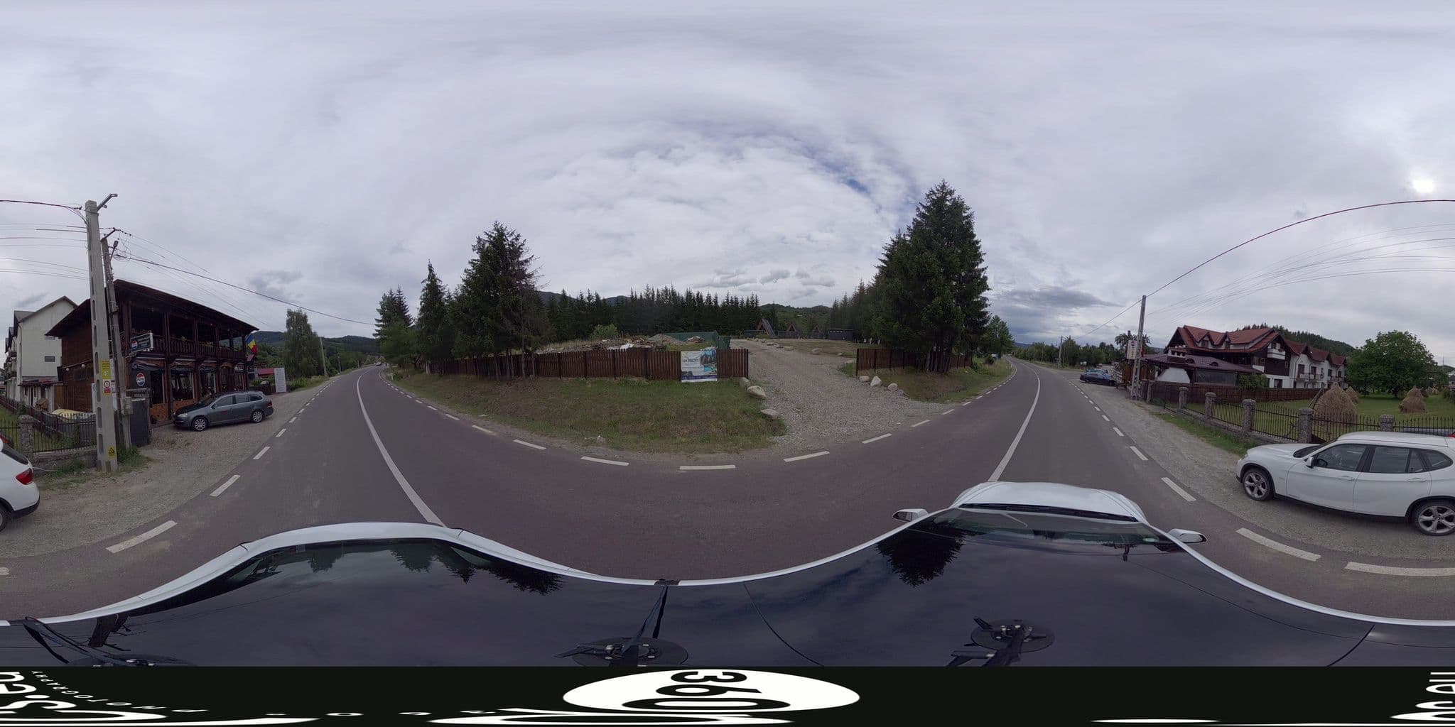 Street view near Pensiunea Bella Vista, Arefu — © jipx (CC BY-SA · Mapillary)