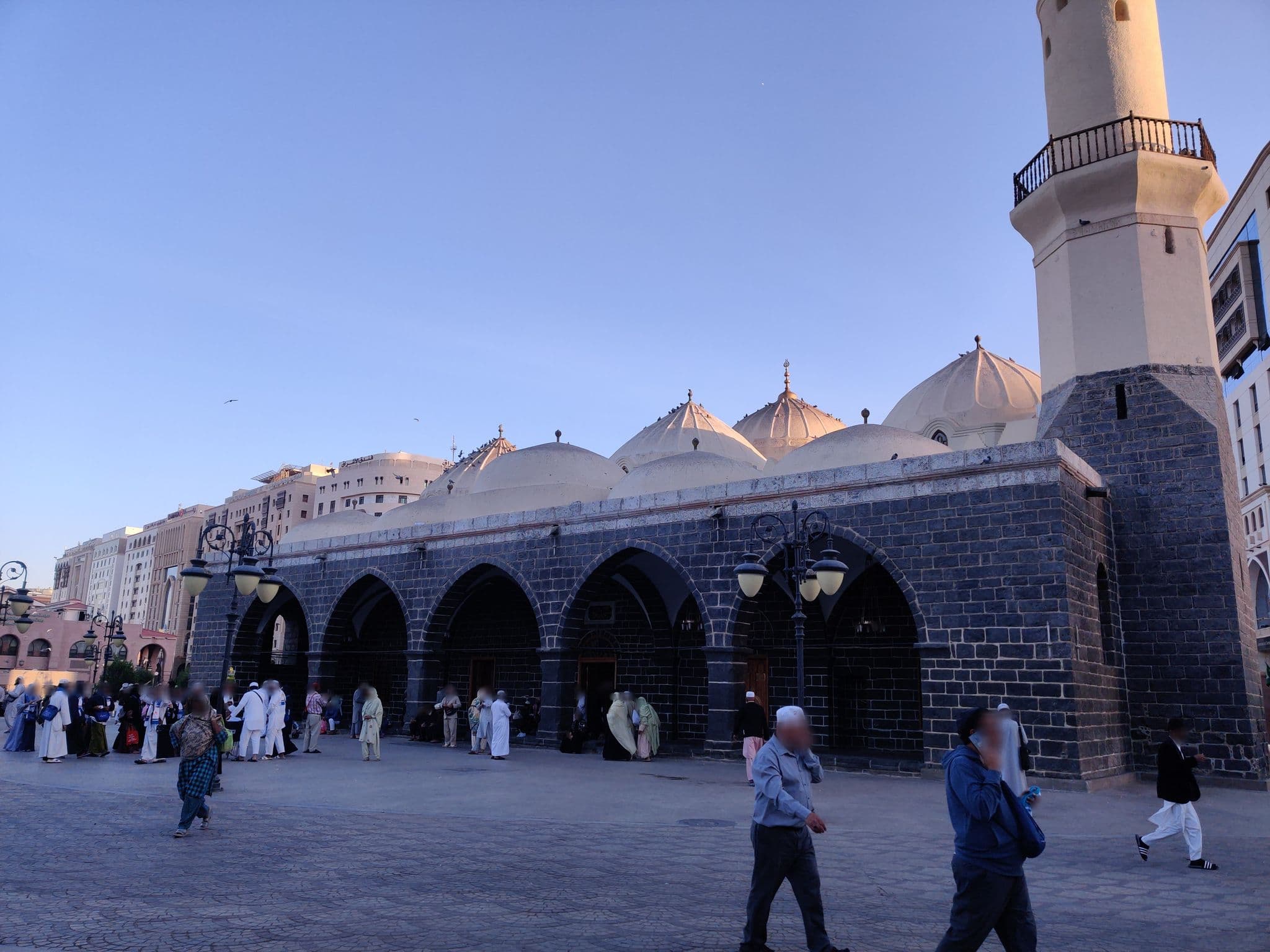 Street view near Taiba Hotel Madinah, Madinah — © mustafakamil (CC BY-SA · Mapillary)