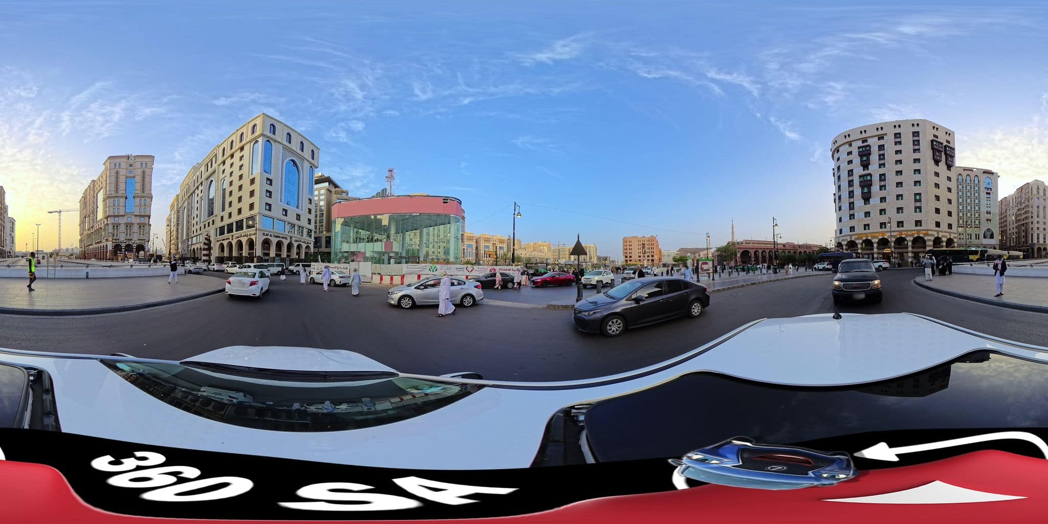 Street view near فندق الأشراق | Al-Ashraak Hotel, Madinah — © mahmoud12 (CC BY-SA · Mapillary)