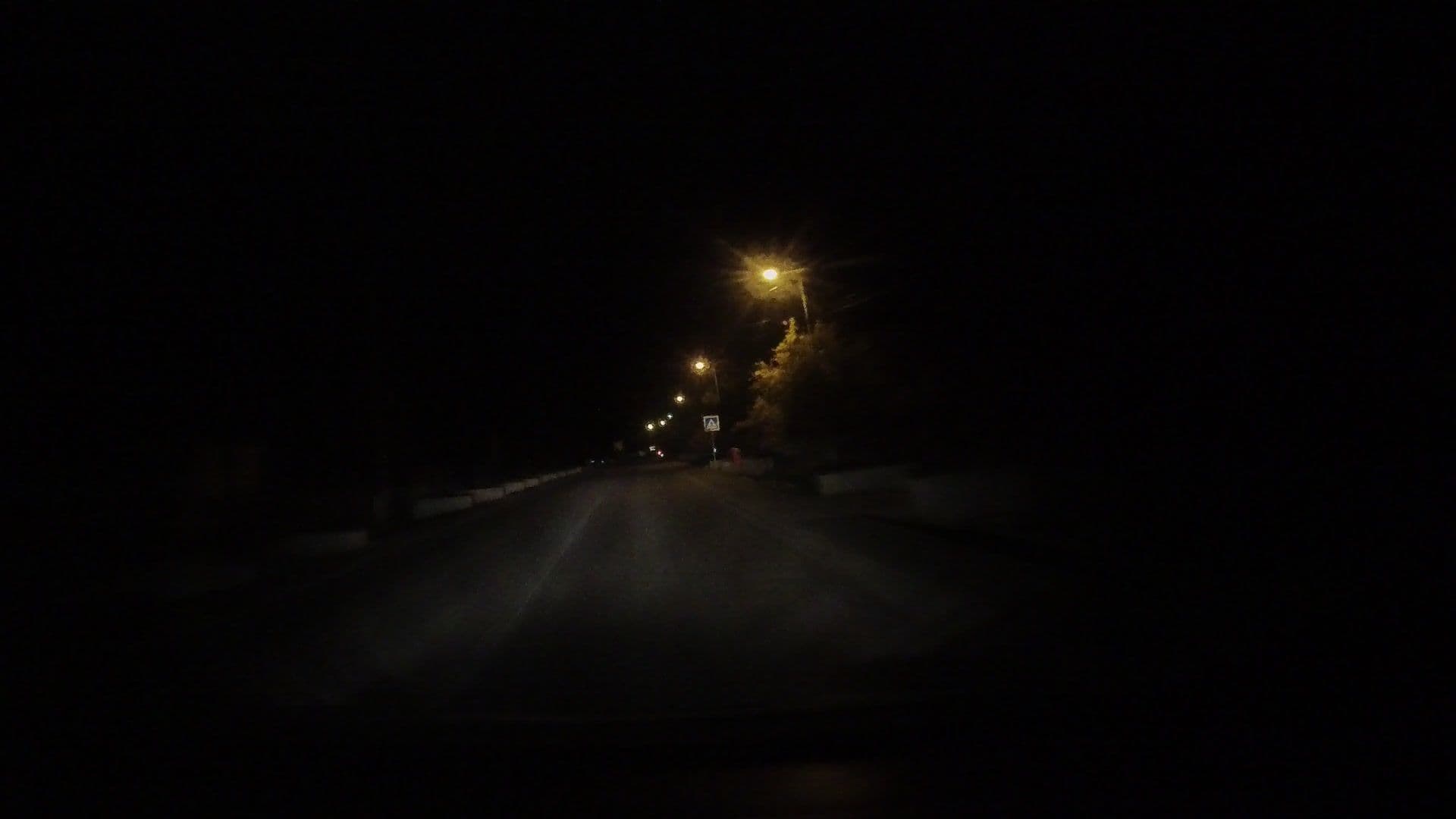Street view near Pensiunea Casa Zmeilor ***, Tăşnad — © tavi (CC BY-SA · Mapillary)
