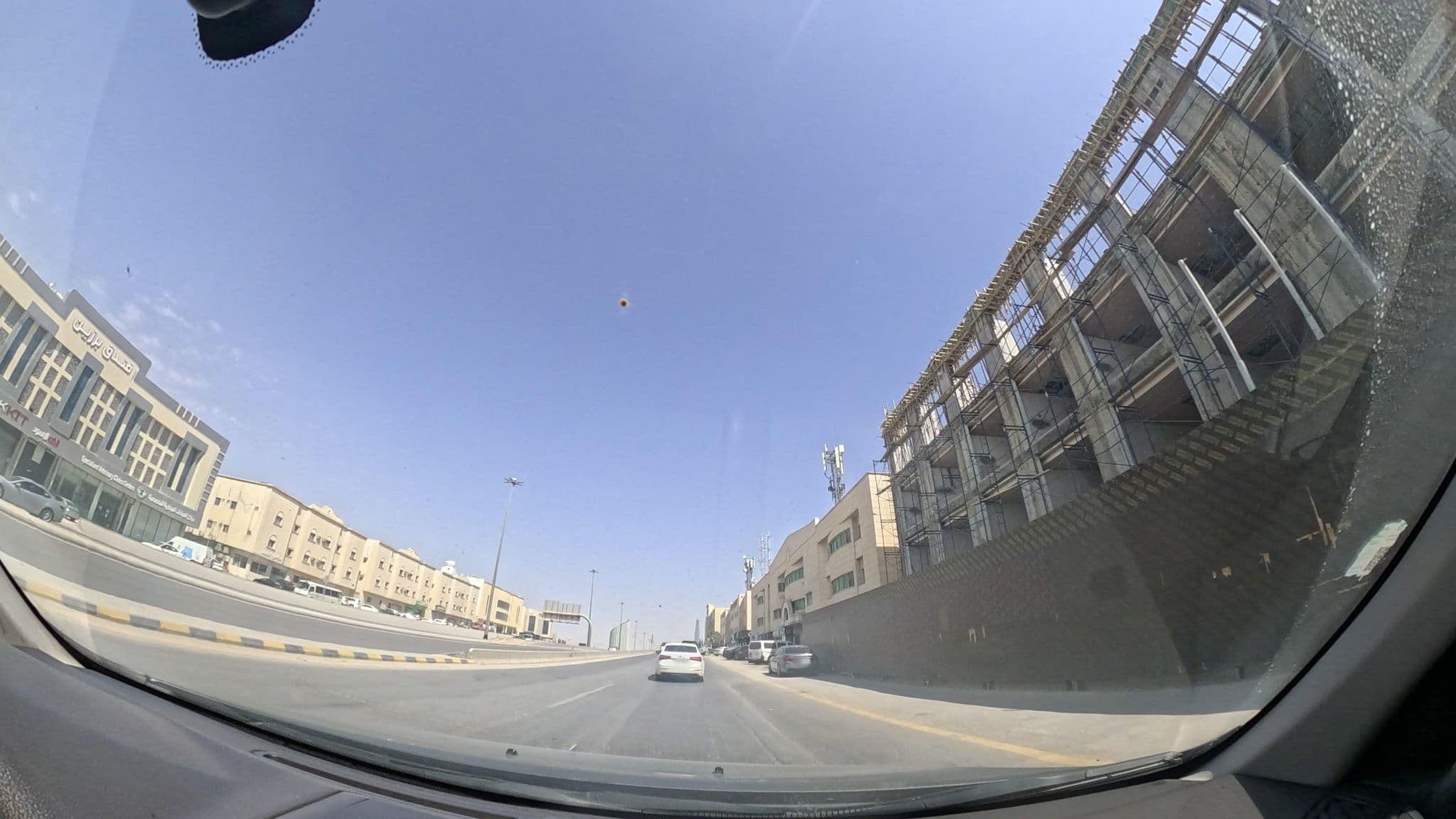 Street view near فندق الشروق دلمون, ‘Irqah — © MahmoudRagab_HudhudMaps (CC BY-SA · Mapillary)