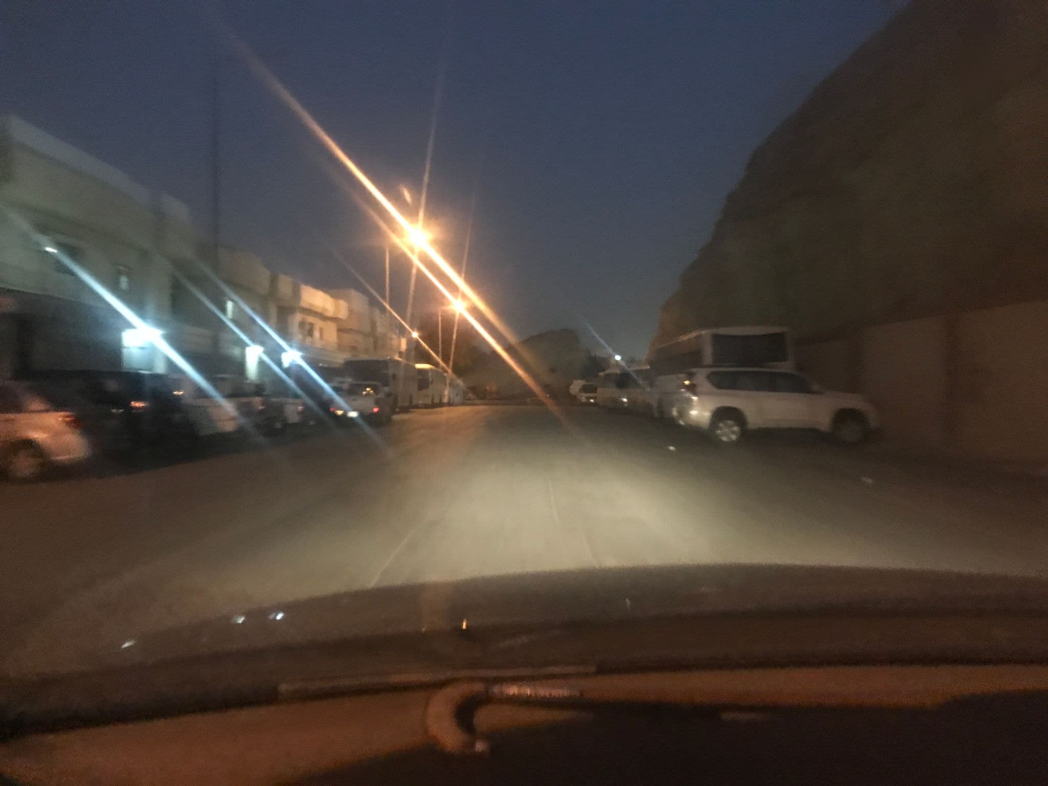 Street view near Hotel Dellmon Shrouq, ‘Irqah — © mjoodealtamimi (CC BY-SA · Mapillary)