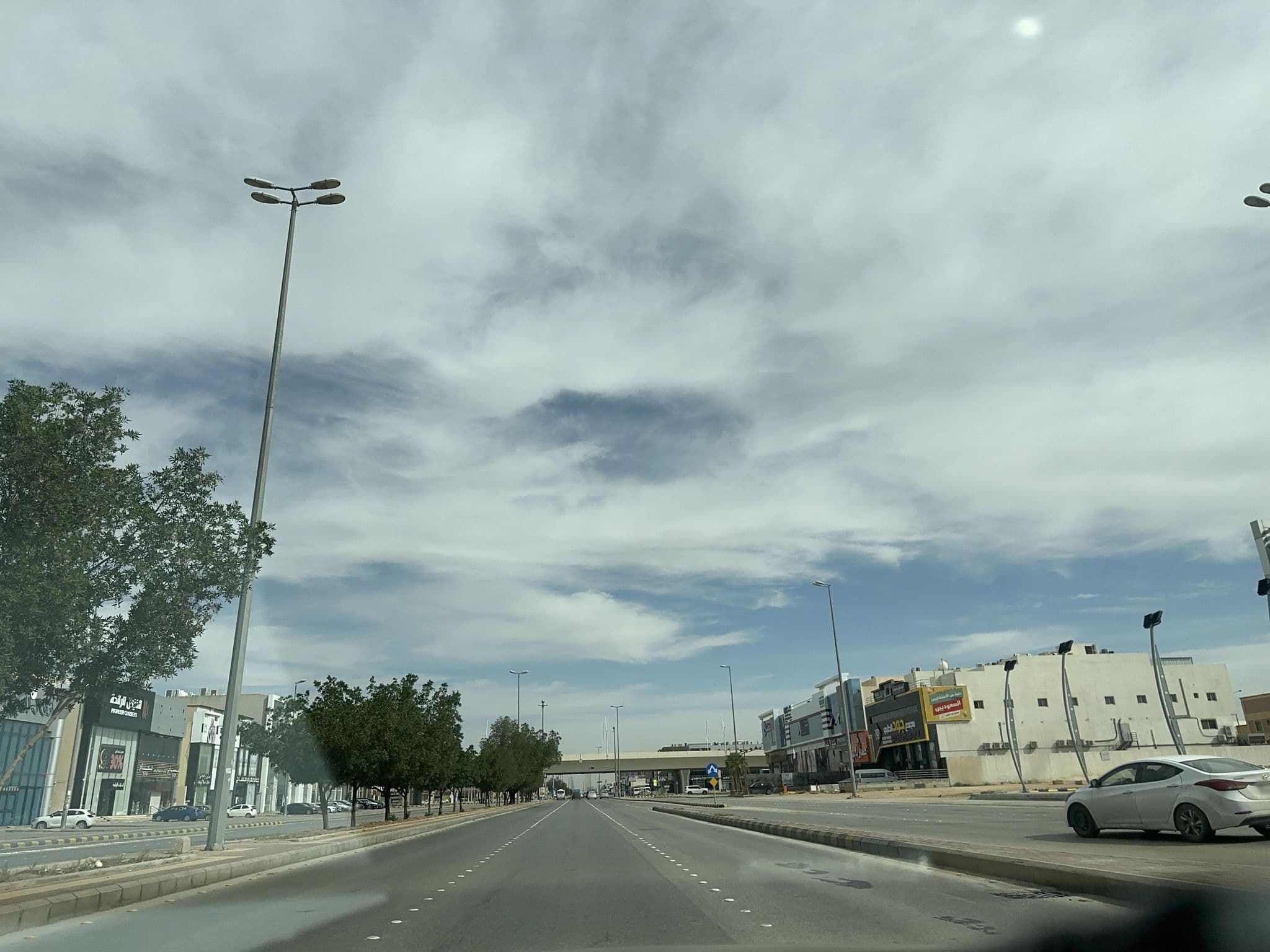 Street view near Intour Al Sahafa Hotel | فندق انتور الصحافة, Ad Dir‘īyah — © mjoodealtamimi (CC BY-SA · Mapillary)