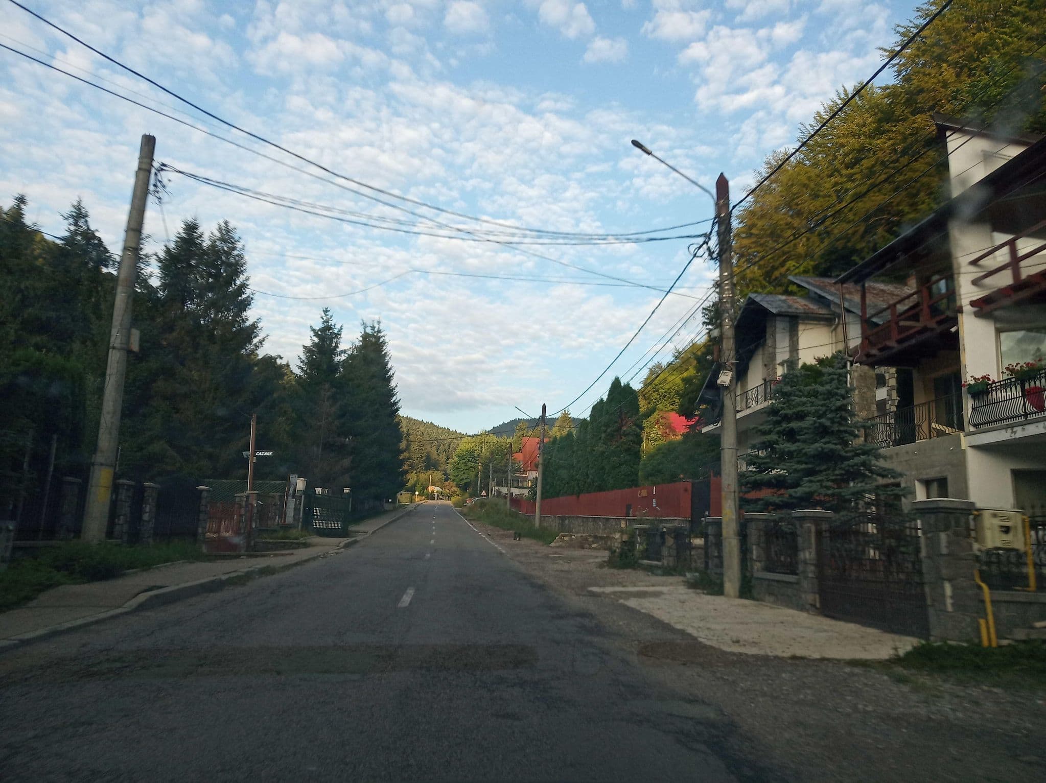 Street view near Pensiunea Tara, Sinaia