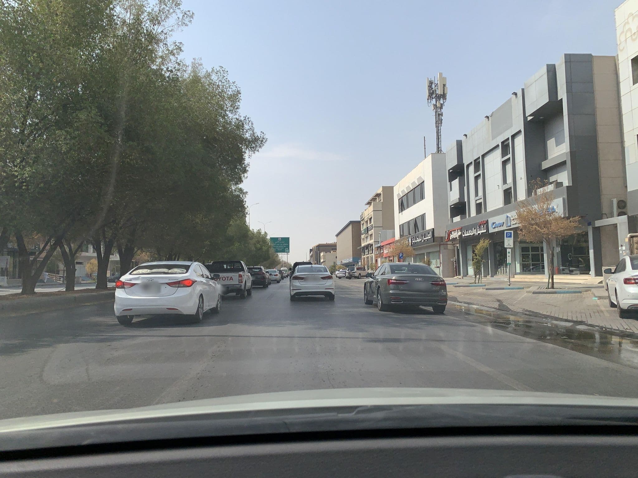 Street view near Neyara Motel, Riyadh — © MahmoudRagab_HudhudMaps (CC BY-SA · Mapillary)