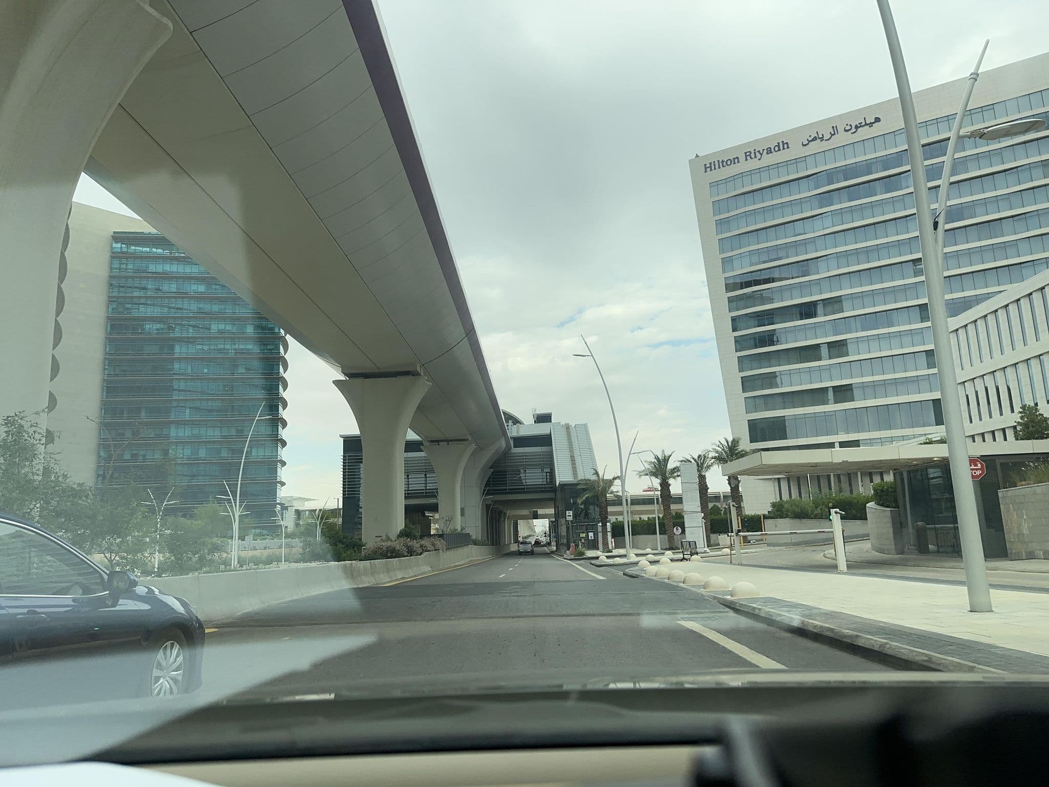 Street view near Four Seasons, Riyadh — © mjoodealtamimi (CC BY-SA · Mapillary)