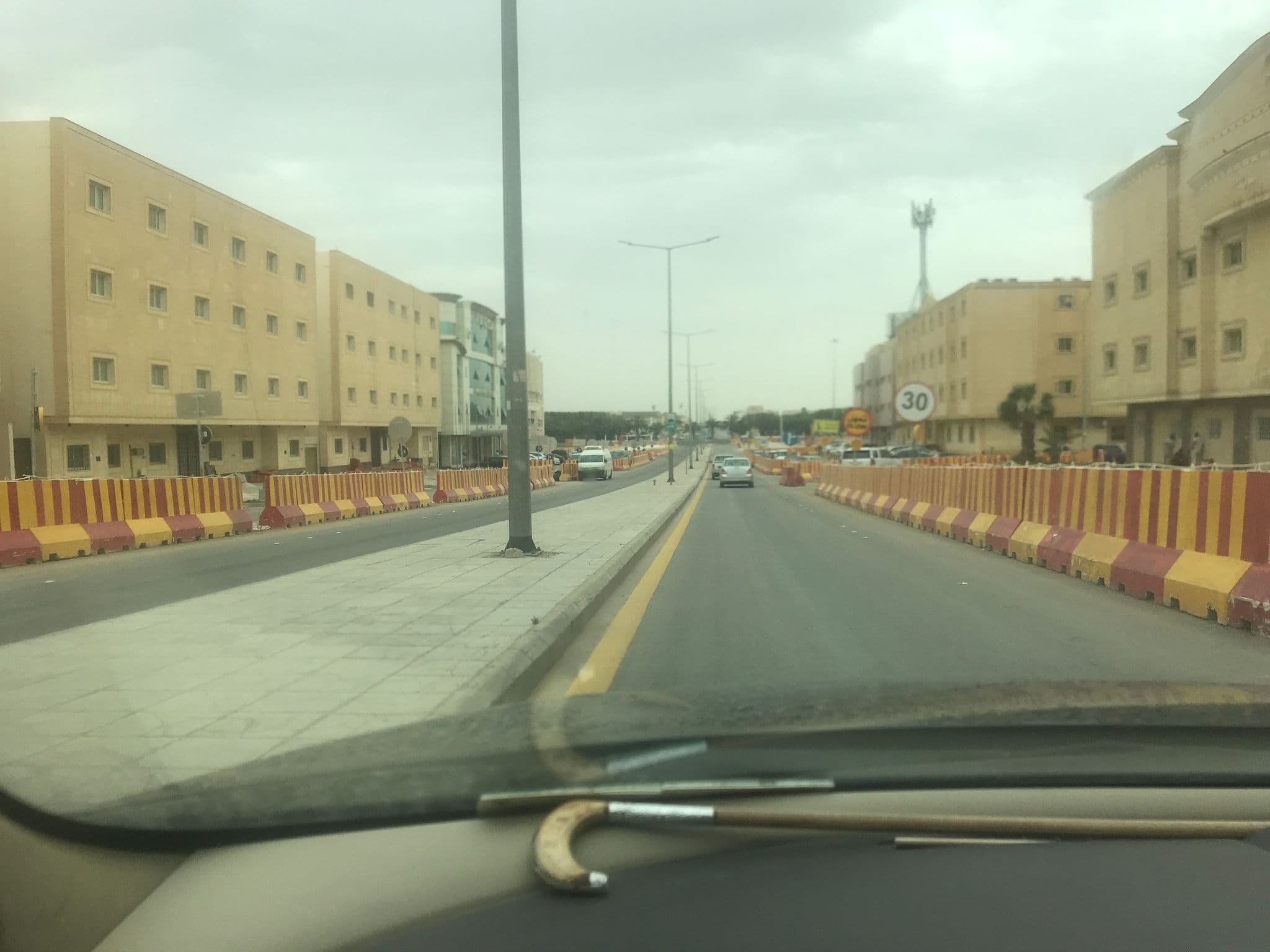 Street view near Rawaq suites اجنحة الرواق, Riyadh — © mjoodealtamimi (CC BY-SA · Mapillary)