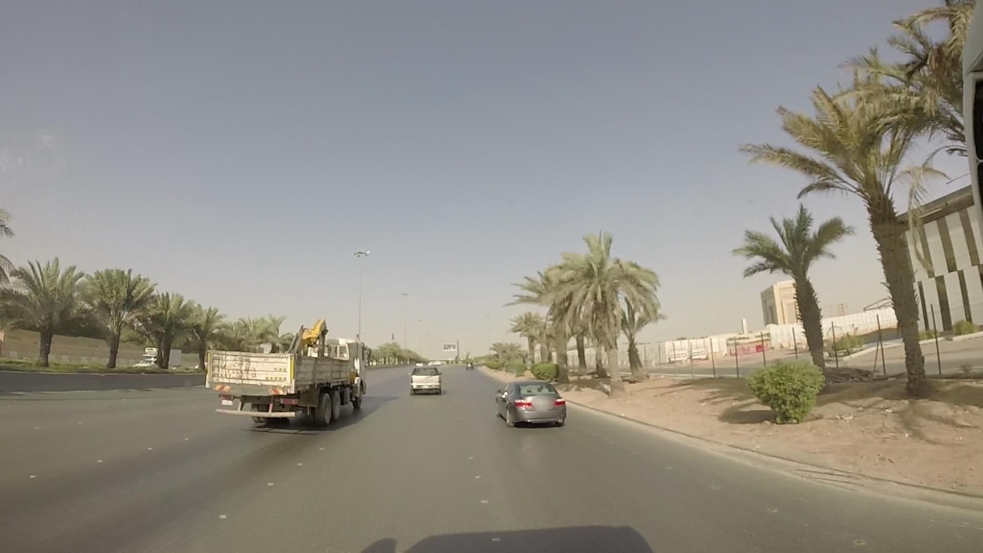 Street view near أجنحة أسوار الفندقية, Riyadh — © mikelo (CC BY-SA · Mapillary)
