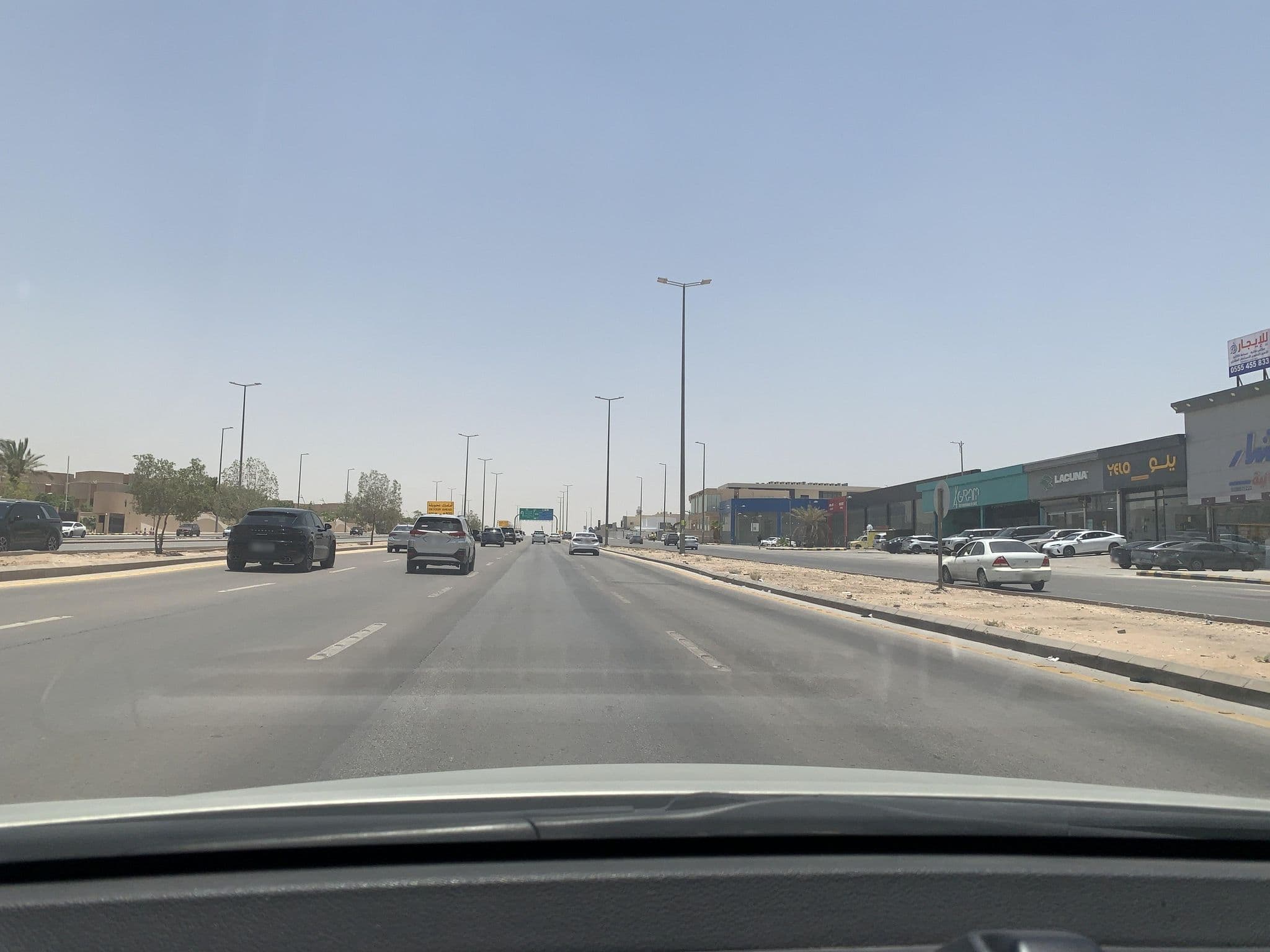 Street view near Almuhaidb Alnarges, Riyadh — © MahmoudRagab_HudhudMaps (CC BY-SA · Mapillary)