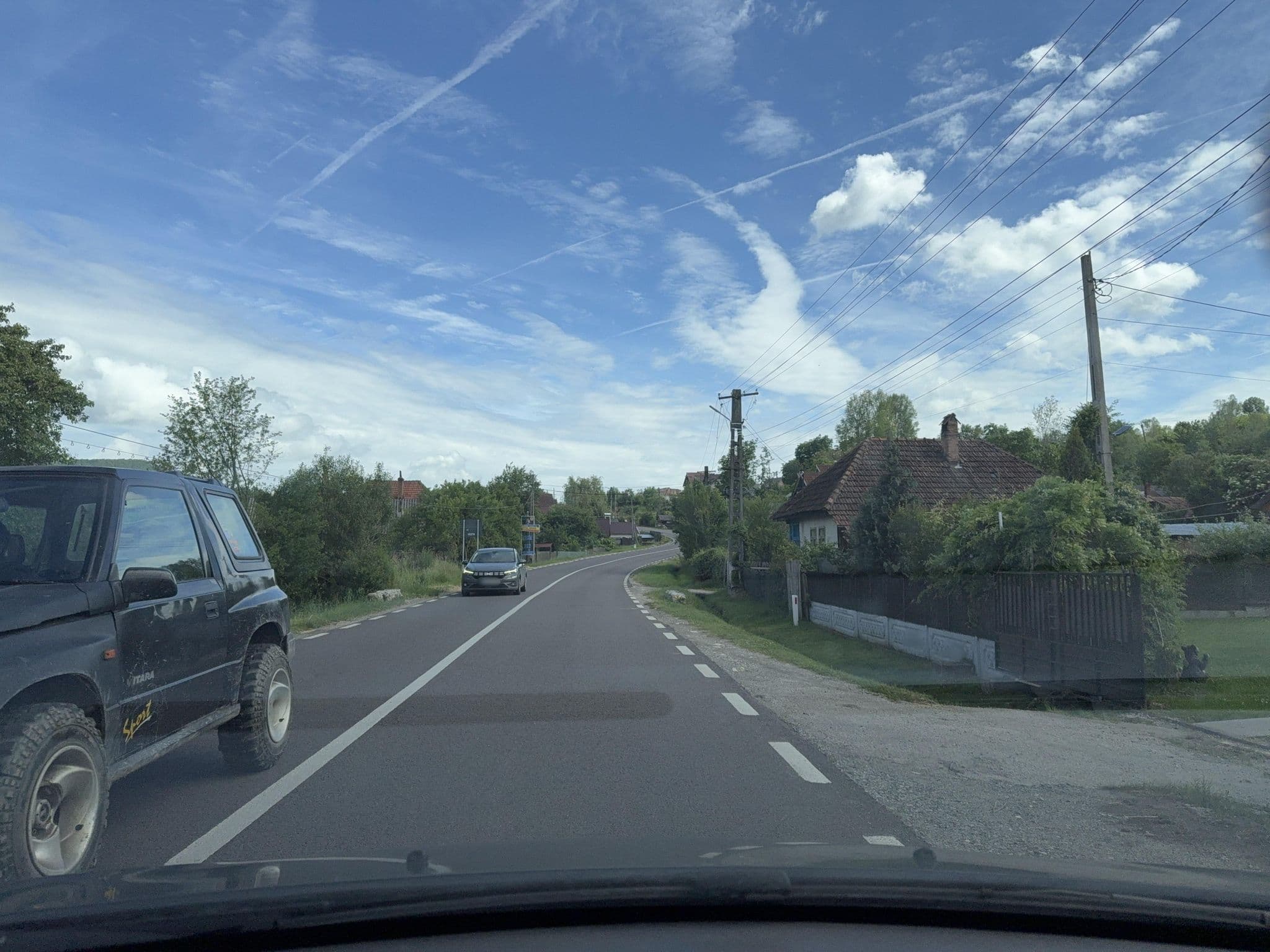Street view near Pensiunea Andreea, Corbeni — © tavi (CC BY-SA · Mapillary)