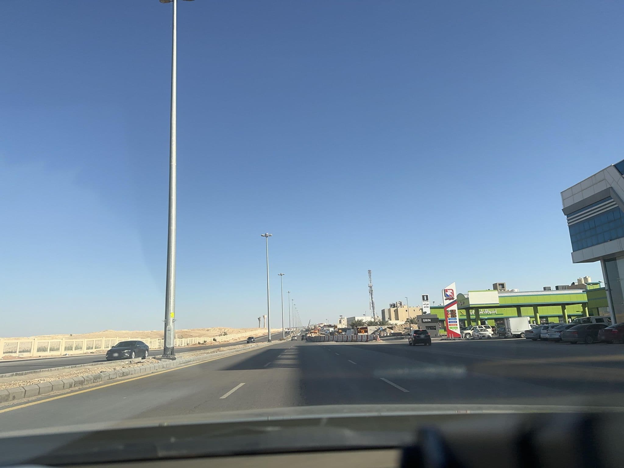 Street view near المكان ١٠٣ للشقق المفروشة, Ad Dir‘īyah — © mjoodealtamimi (CC BY-SA · Mapillary)