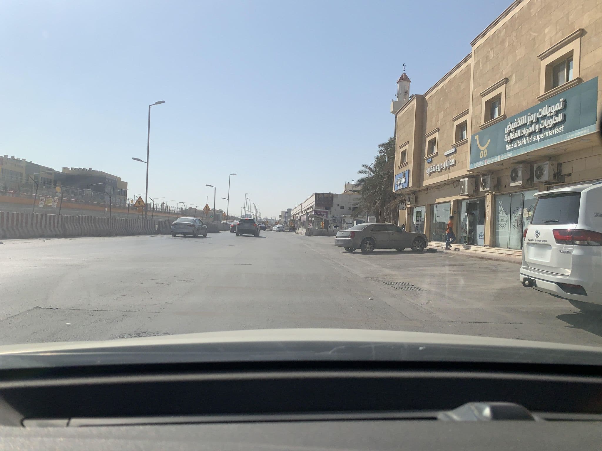 Street view near Qemmat Al Rafaa, Riyadh — © mana11ahmad (CC BY-SA · Mapillary)