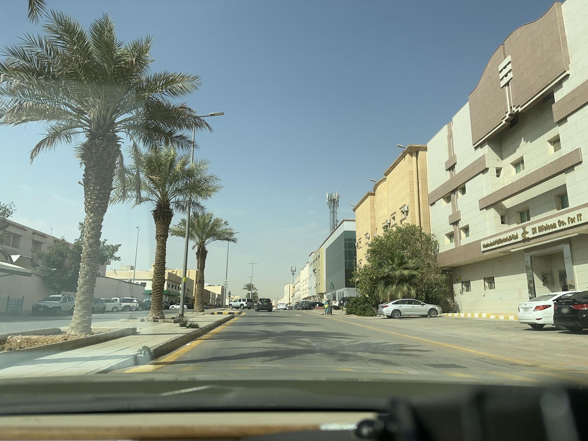 Street view near الفراش, Riyadh — © mjoodealtamimi (CC BY-SA · Mapillary)