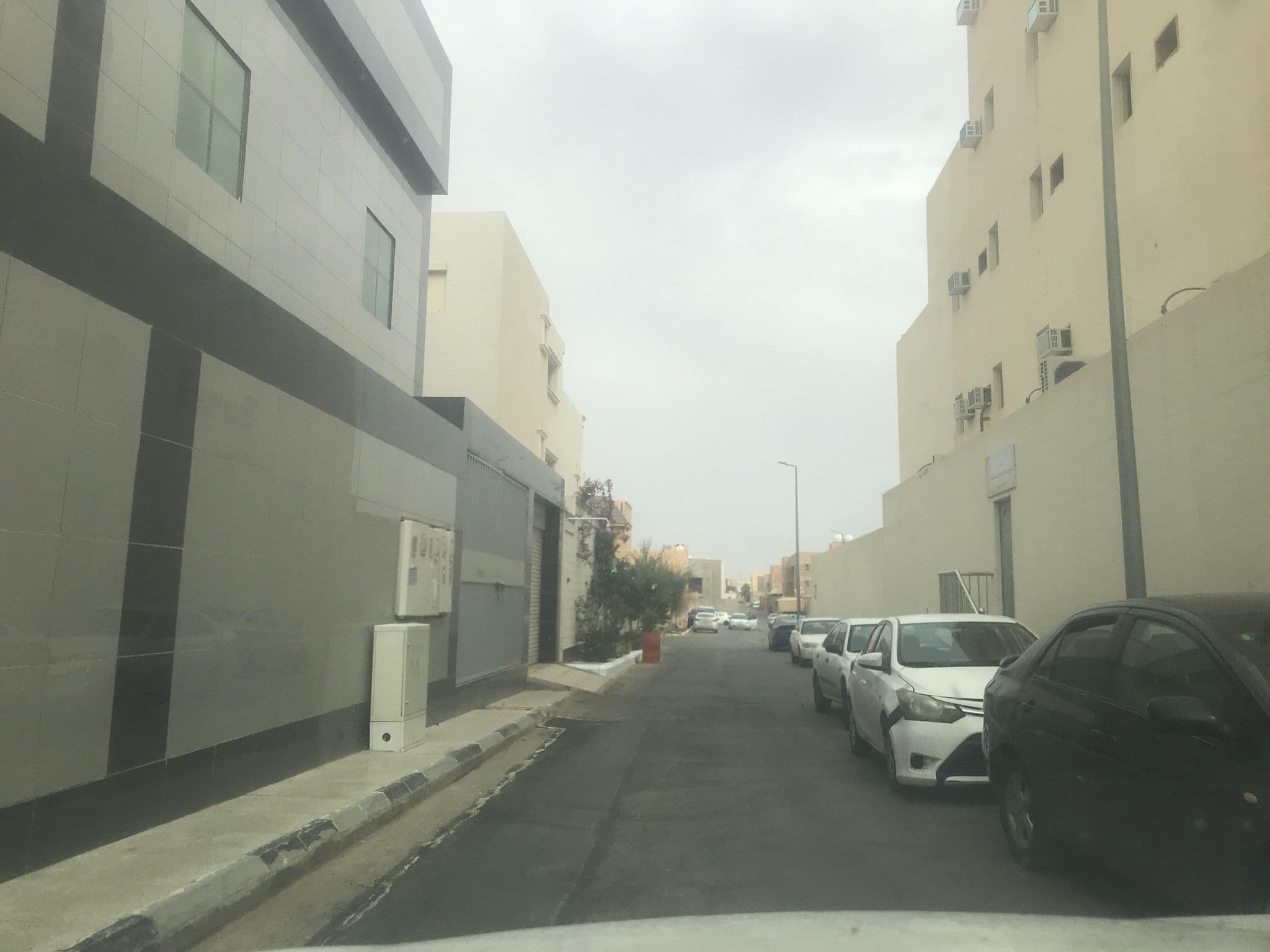 Street view near دنيا المراتب, Buraydah — © FahadAlharbi (CC BY-SA · Mapillary)