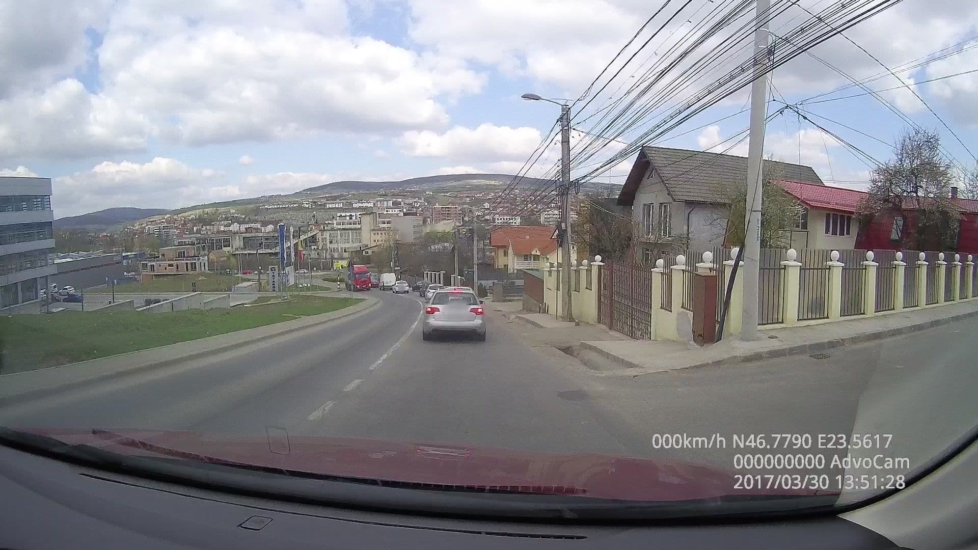 Street view near Panorama Business Inn, Cluj-Napoca — © tavi (CC BY-SA · Mapillary)