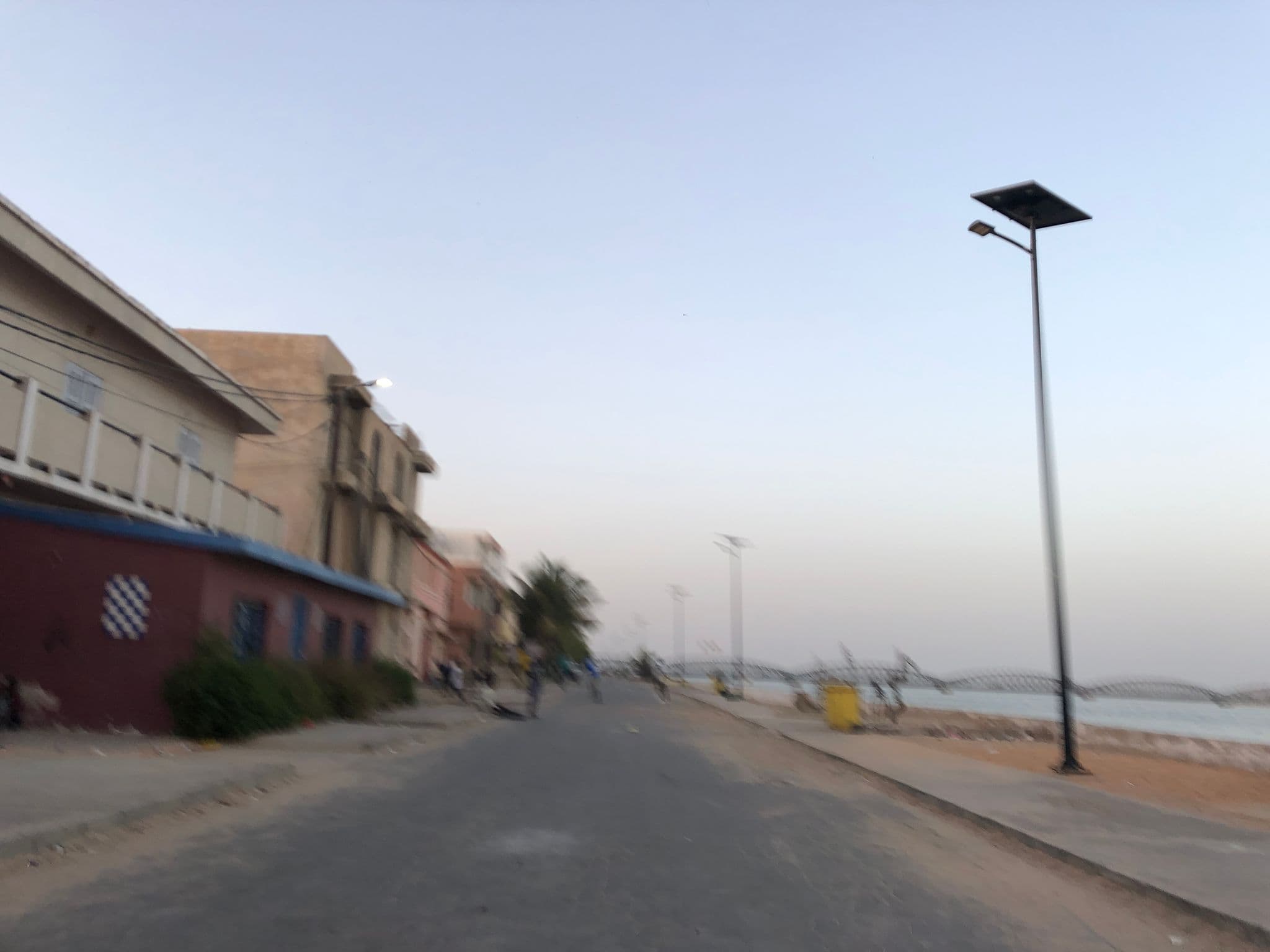 Street view near Au fil du fleuve, Saint-Louis — © bamba (CC BY-SA · Mapillary)