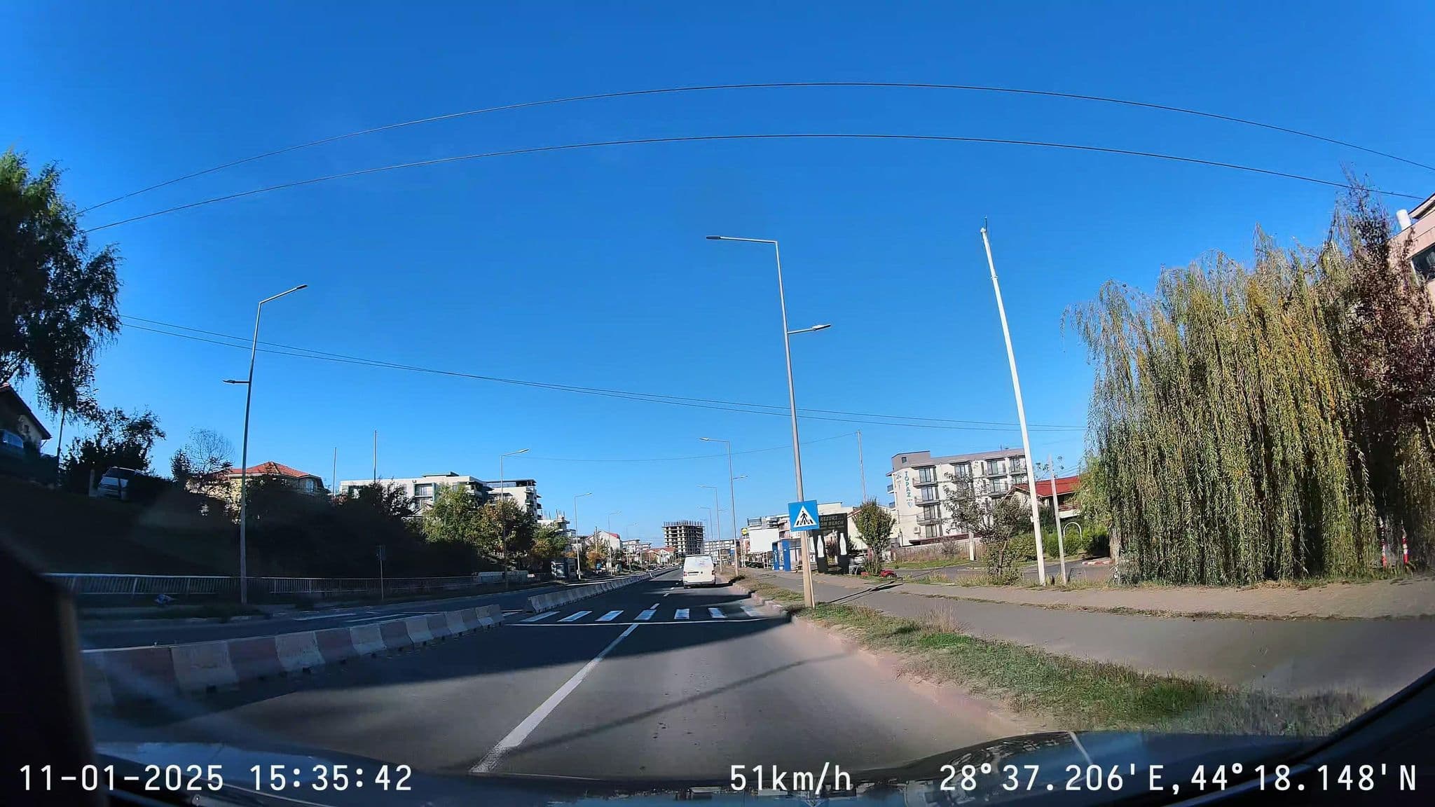 Street view near Hotel Infinity, Mamaia-Sat — © edjone (CC BY-SA · Mapillary)
