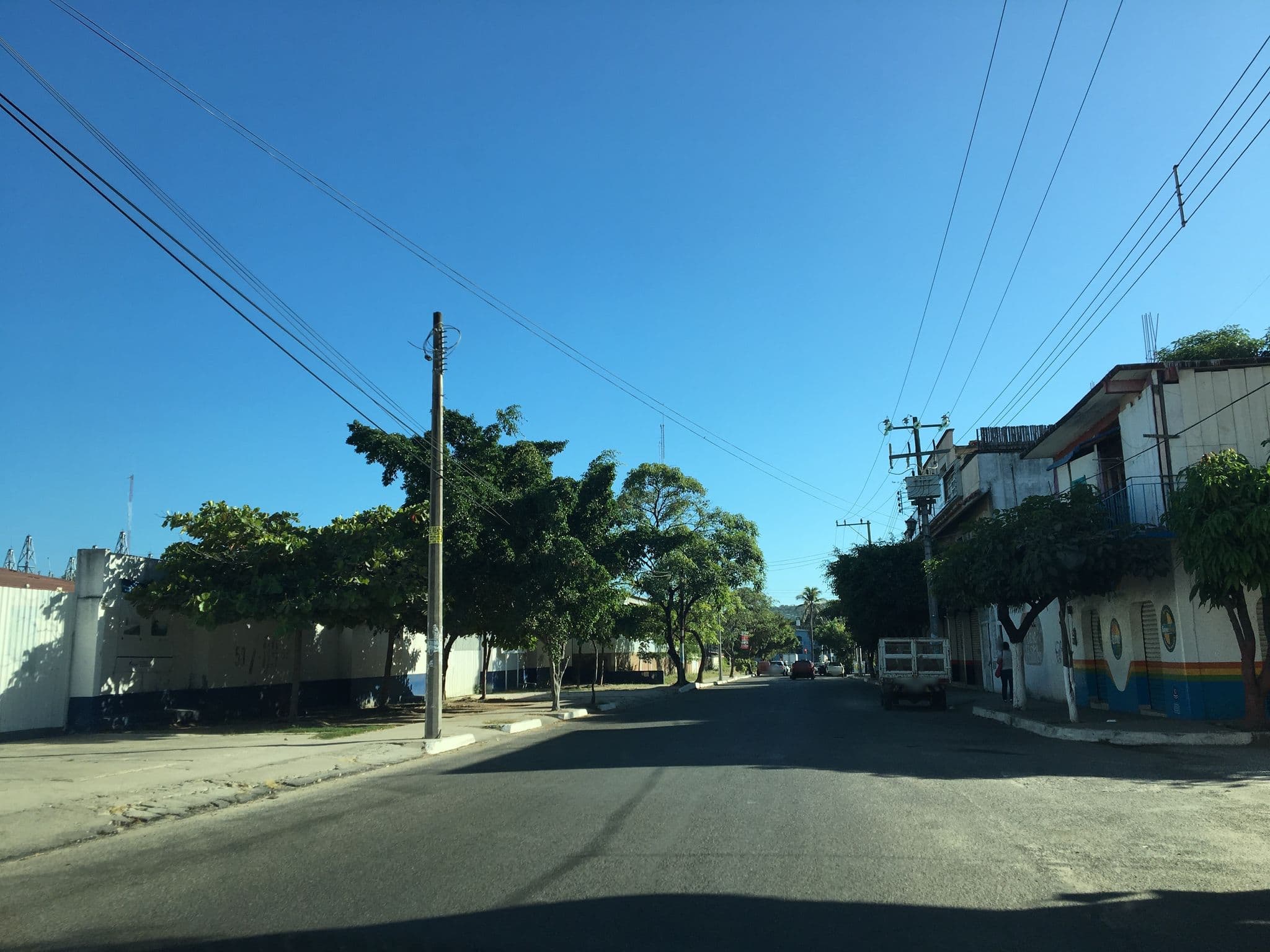 Street view near El Dorado, Crucecita — © ccossio (CC BY-SA · Mapillary)