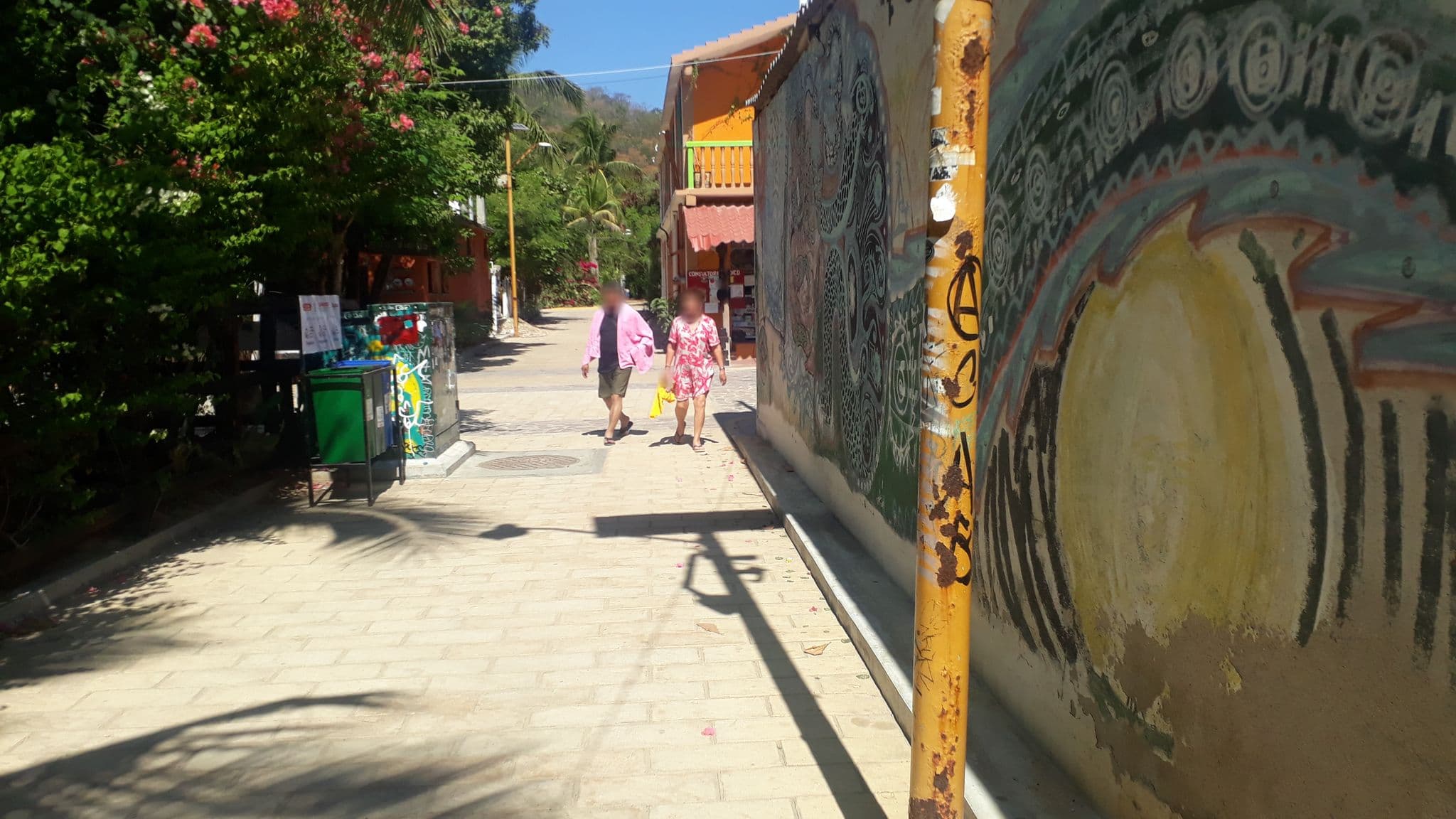 Street view near Posada Frida, Puerto Ángel — © mapillarymatt (CC BY-SA · Mapillary)