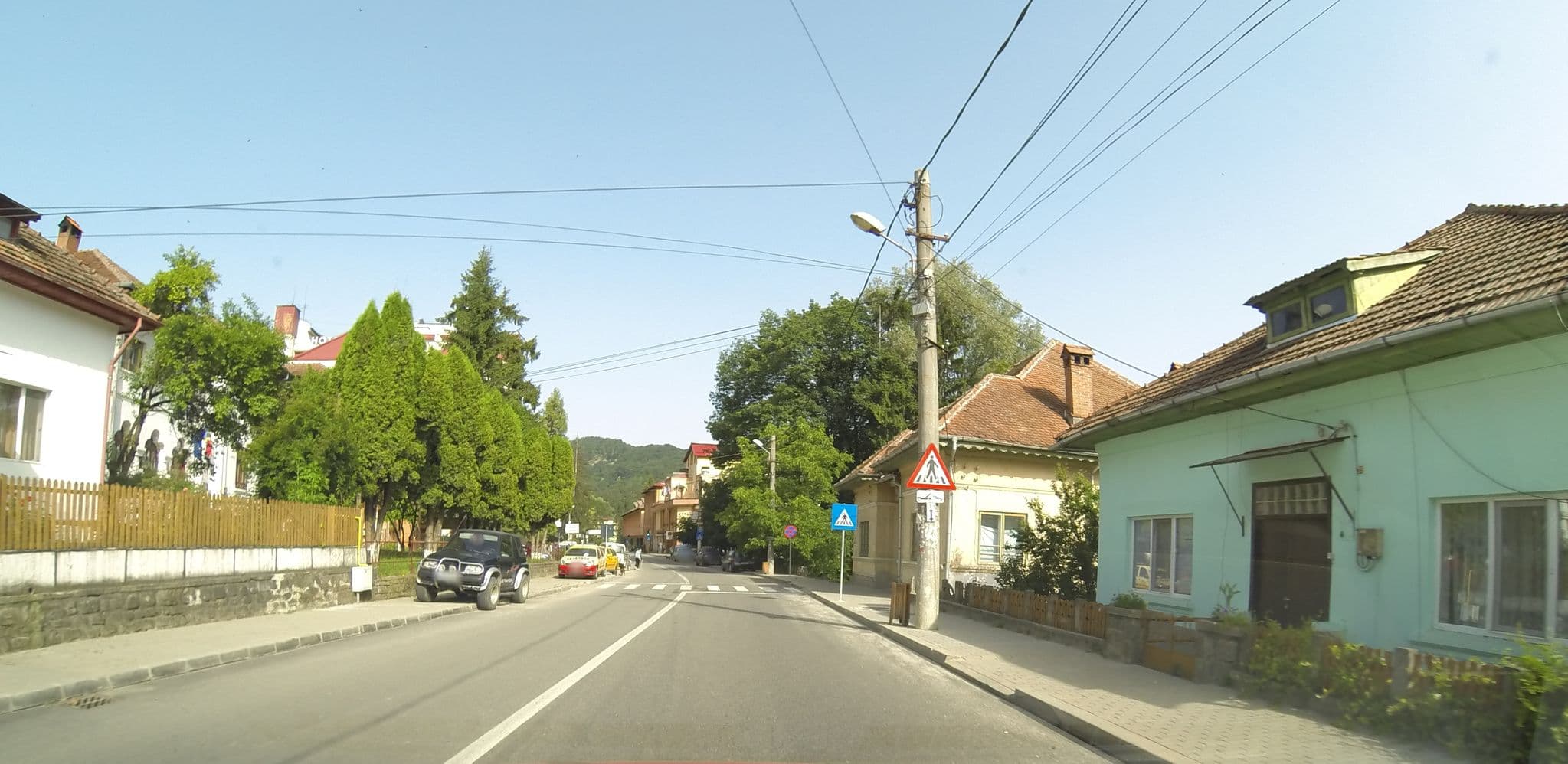 Street view near Vila Zambila, Livadia — © deeeznuuuts (CC BY-SA · Mapillary)