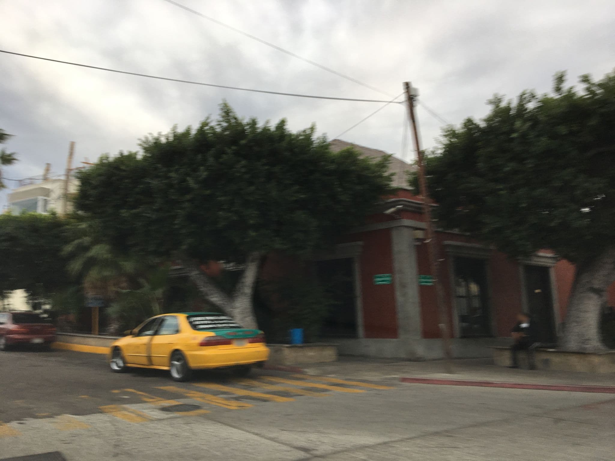 Street view near Alaniz Cabello Maria Elena, La Paz — © ccossio (CC BY-SA · Mapillary)