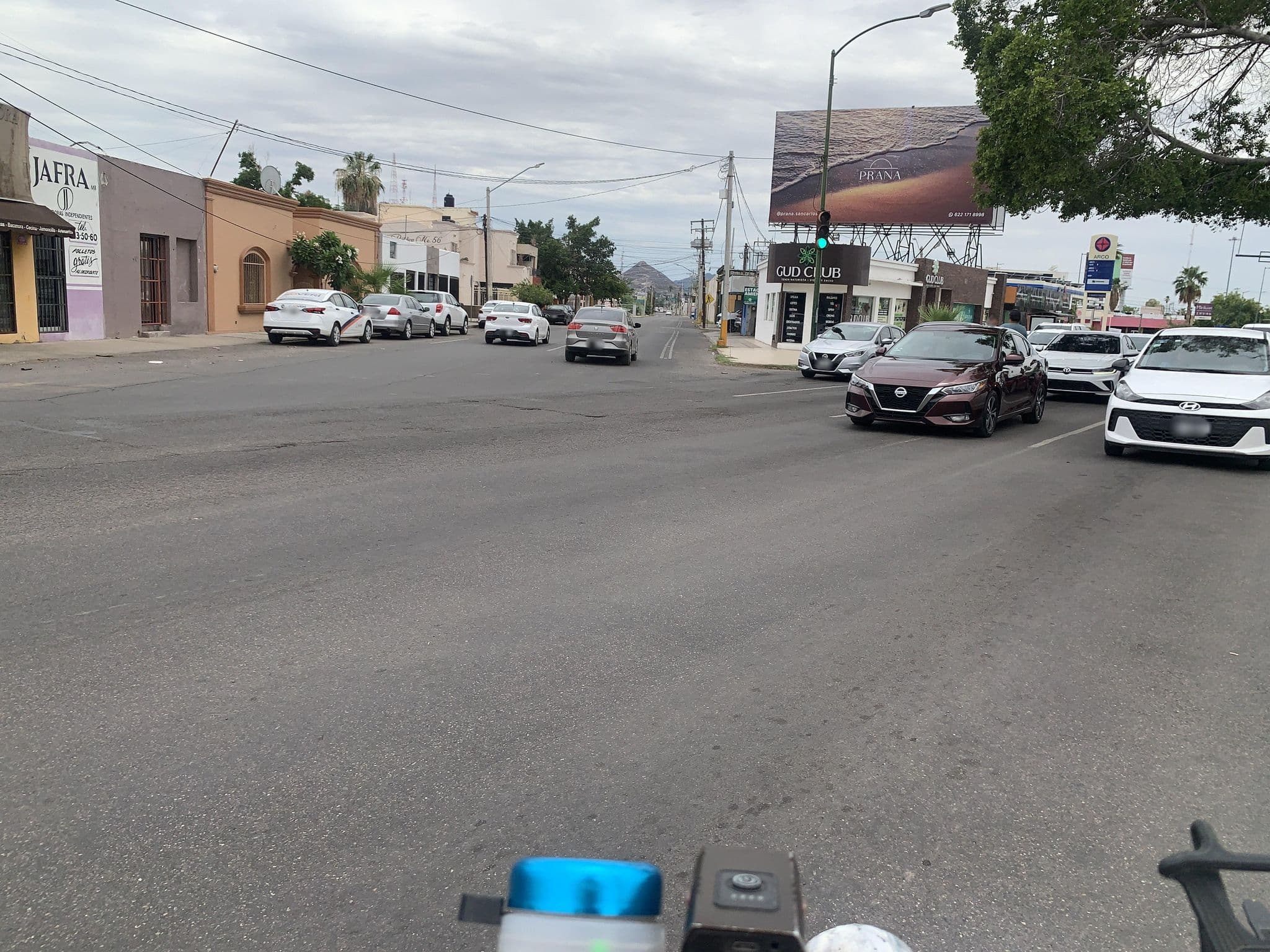 Street view near Hotel Posada del Mar, Hermosillo — © yoe_butron (CC BY-SA · Mapillary)