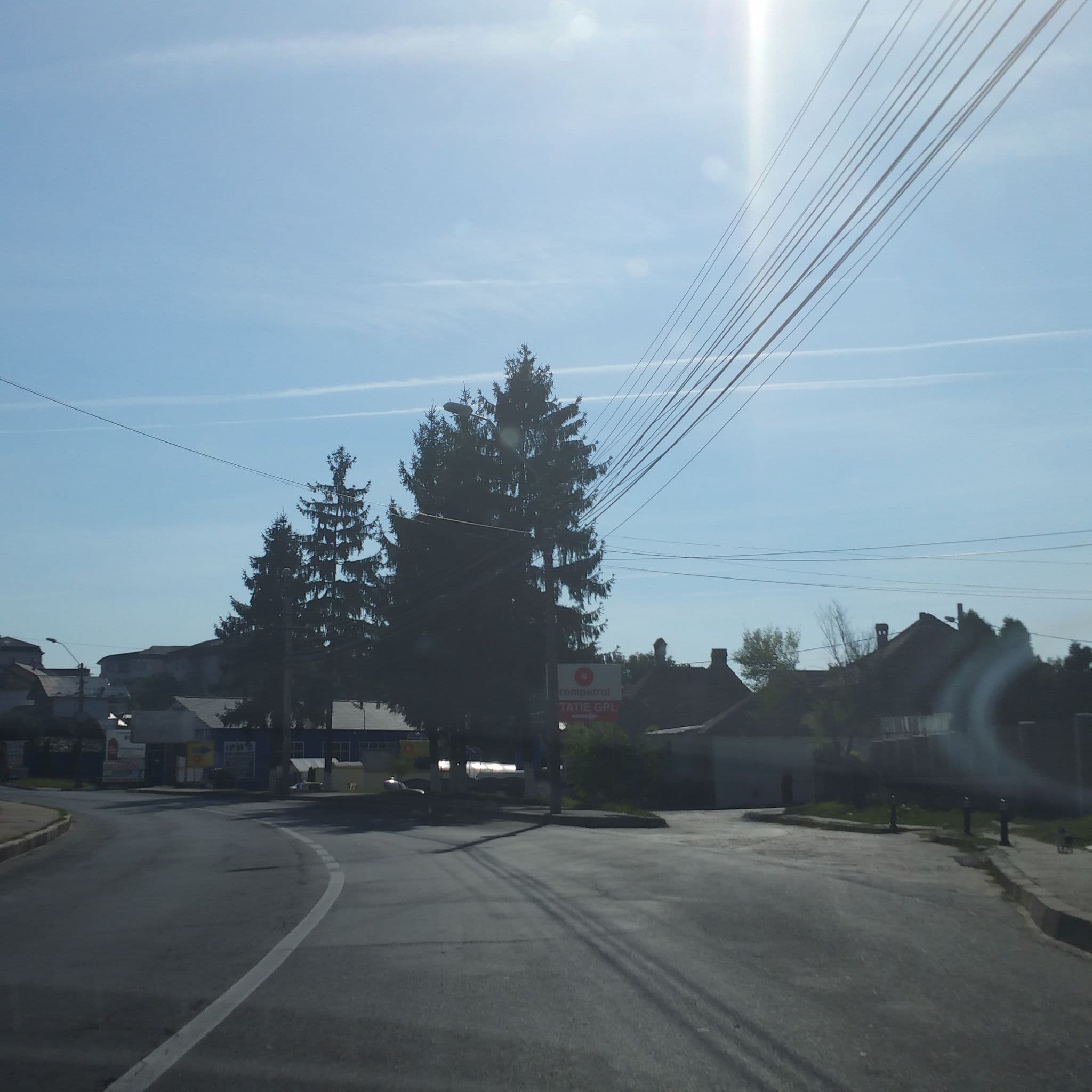 Street view near Pensiune Ioana, Curtea de Argeş — © andreistar (CC BY-SA · Mapillary)