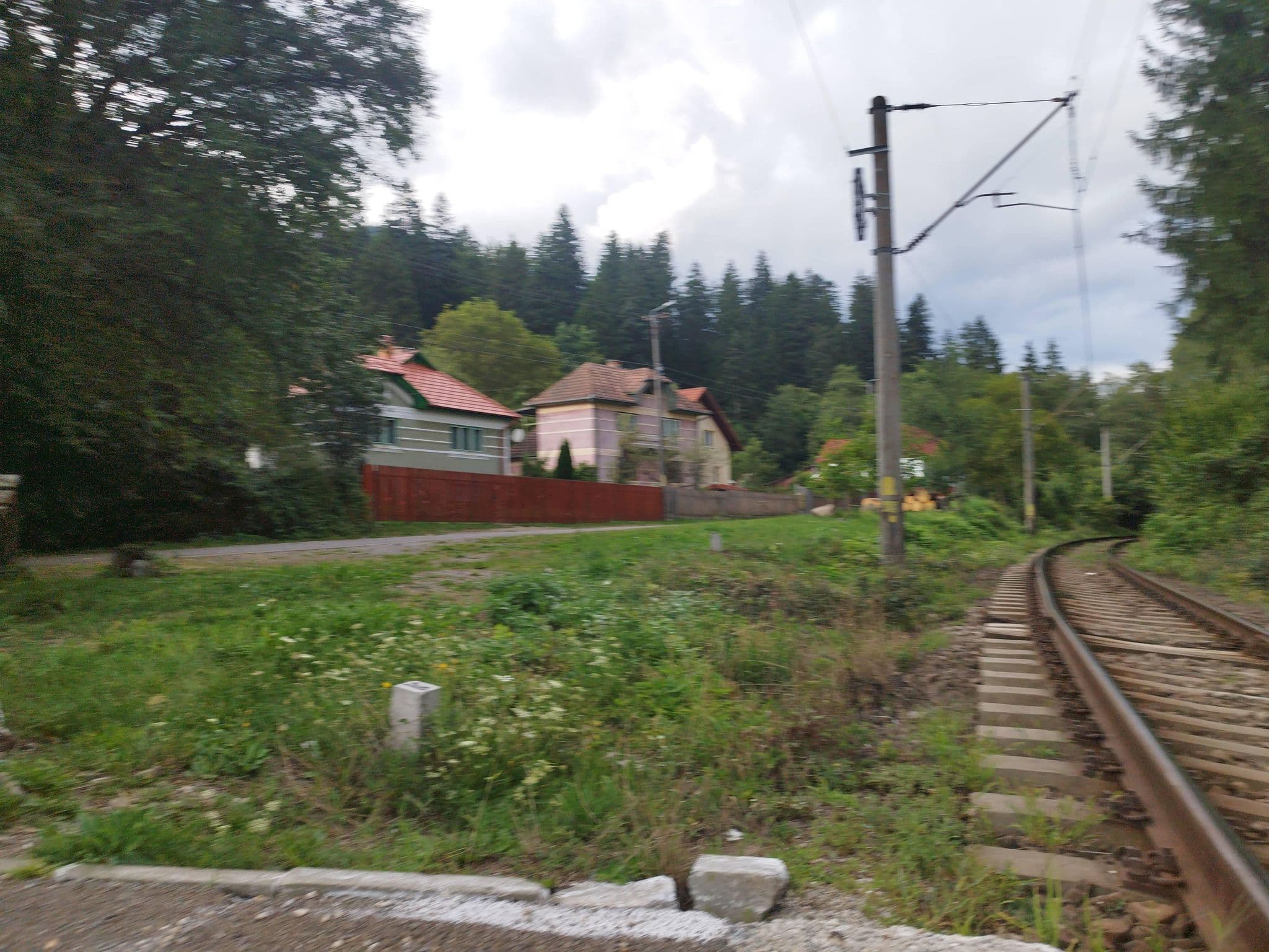 Street view near Virág Kulcsosház, Băile Tuşnad — © grozsa11 (CC BY-SA · Mapillary)