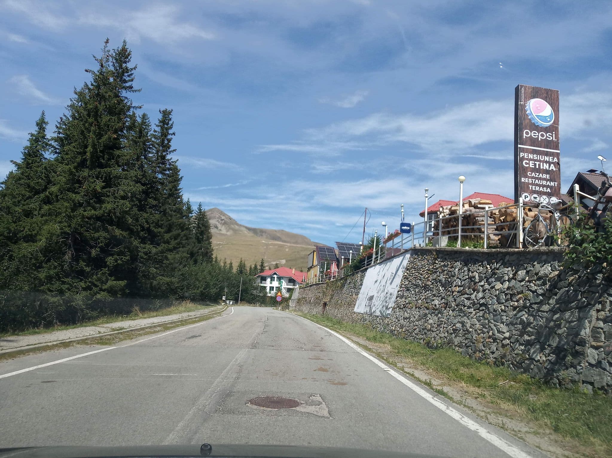 Street view near cetina, Polovragi — © tavi (CC BY-SA · Mapillary)