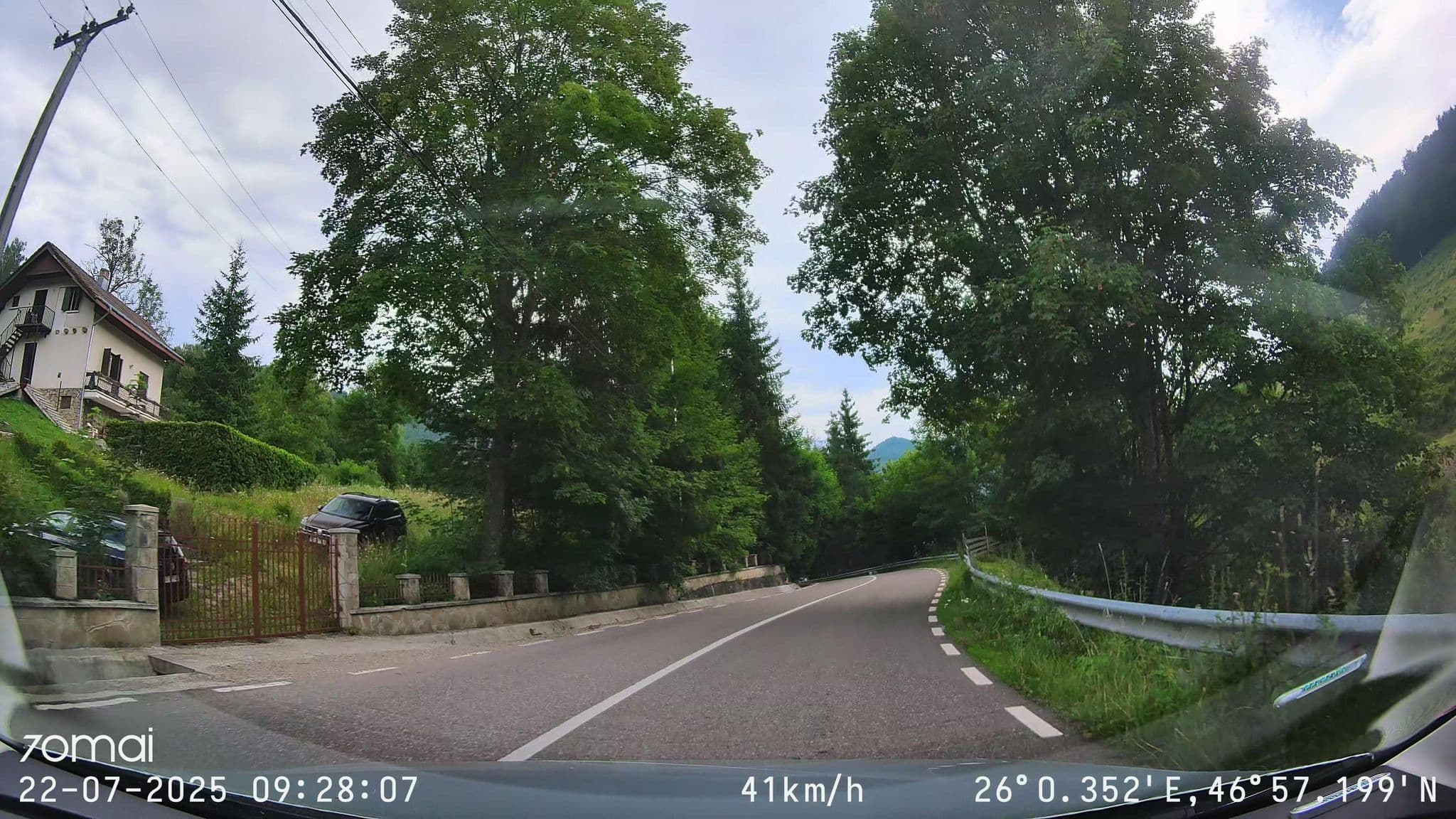 Street view near Pensiunea Ralu, Taşca — © doriel (CC BY-SA · Mapillary)