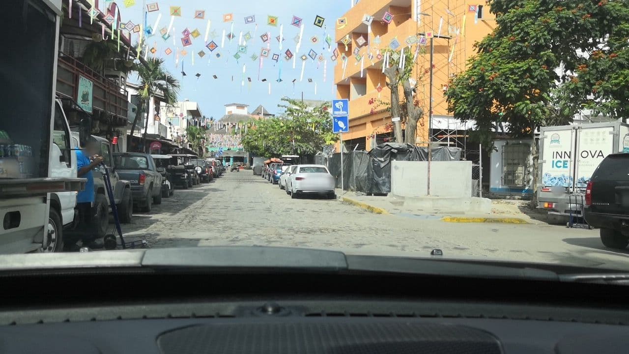 Street view near Hostal Del Centro Sayulita, Sayulita — © oramire (CC BY-SA · Mapillary)