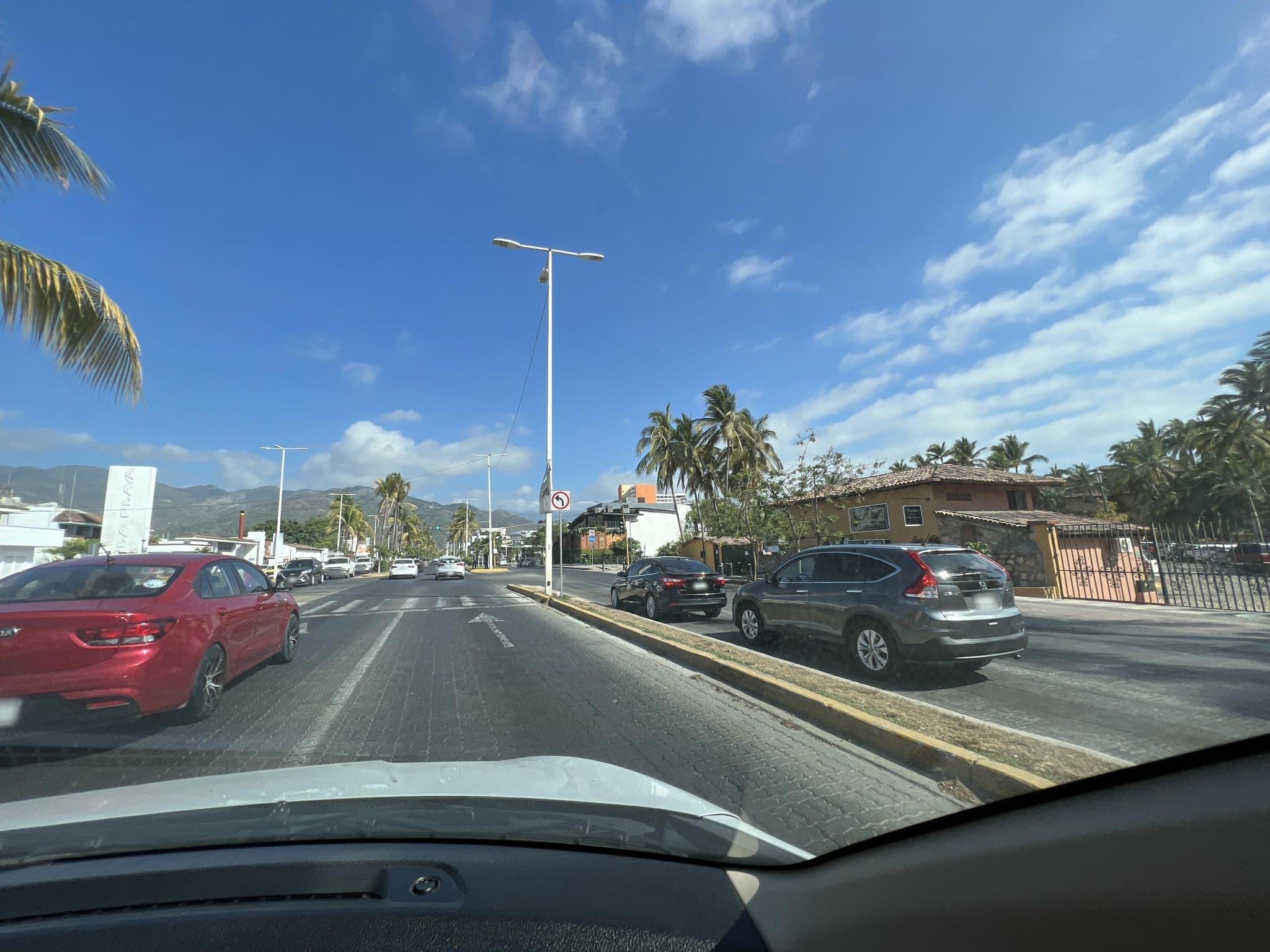 Street view near El Palomar Los Tules, Puerto Vallarta — © canyonsrcool (CC BY-SA · Mapillary)