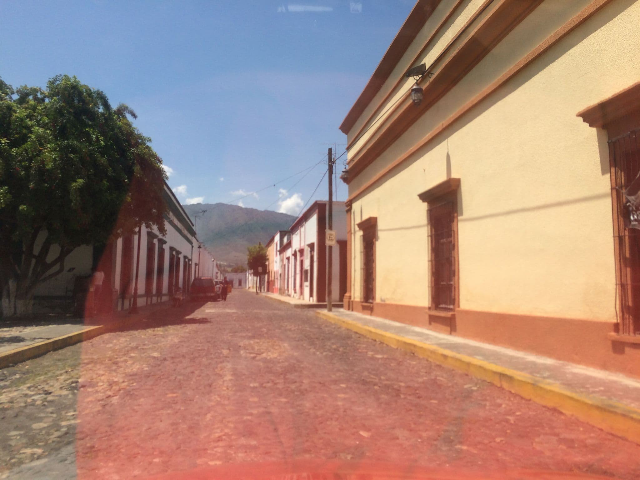 Street view near Nukari Quinta Boutique, Jala — © alanjisa (CC BY-SA · Mapillary)