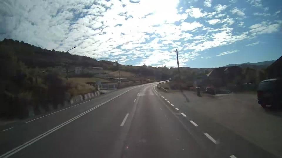 Street view near Pensiunea Dealul Viilor, Haţeg — © adunonix (CC BY-SA · Mapillary)