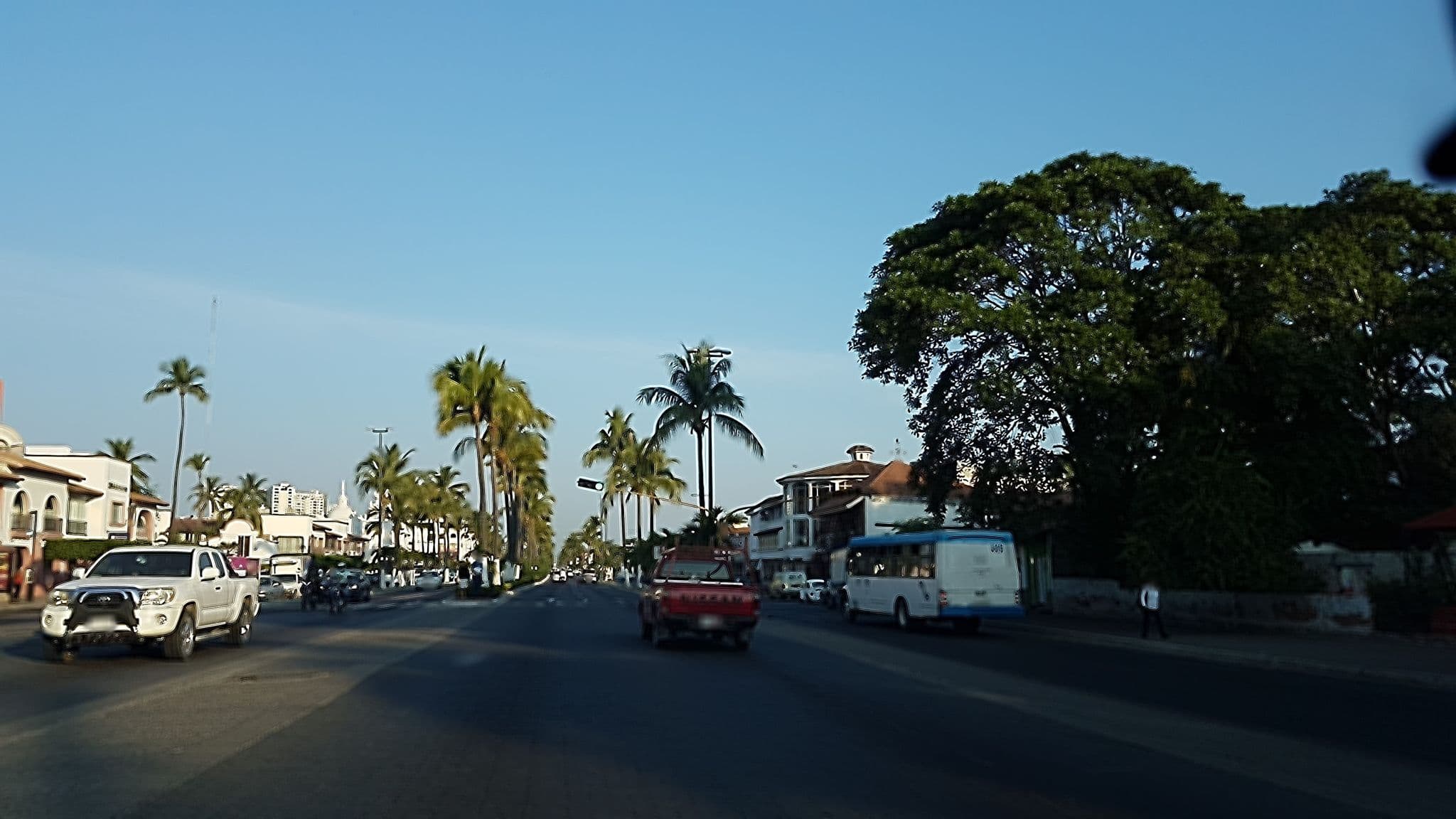 Street view near Del Sol Suites Hotel Puerto Vallarta, Puerto Vallarta — © julgq (CC BY-SA · Mapillary)