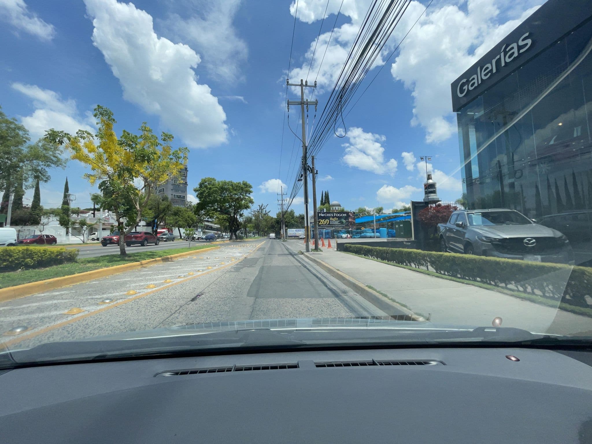 Street view near Erjee, Zapopan2 — © DanielRguez14 (CC BY-SA · Mapillary)