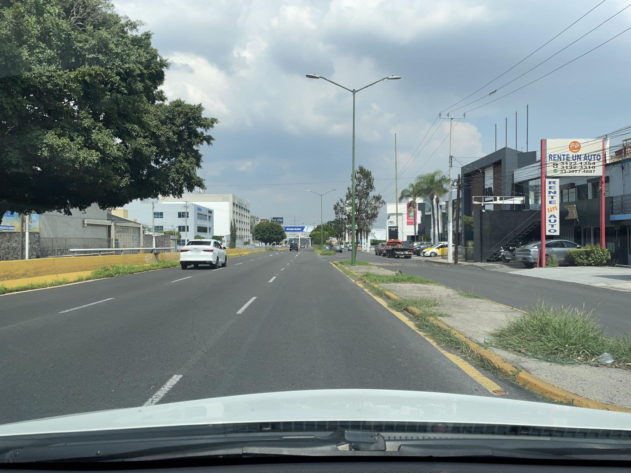 Street view near Hotel Puerto Vallarta, Zapopan2 — © DanielRguez14 (CC BY-SA · Mapillary)