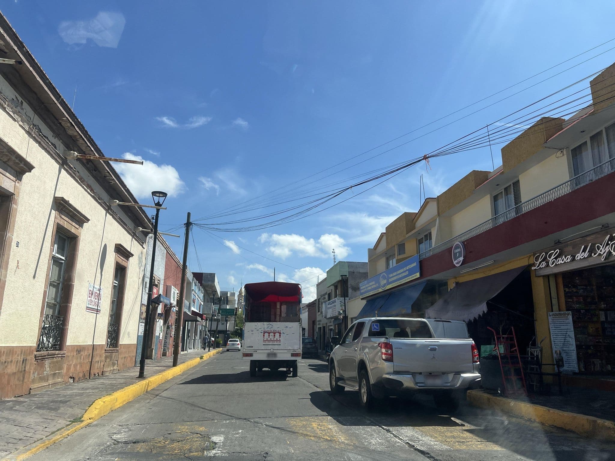 Street view near Hotel Boutique Hidalgo, Zamora de Hidalgo — © Danniels_MovZam (CC BY-SA · Mapillary)