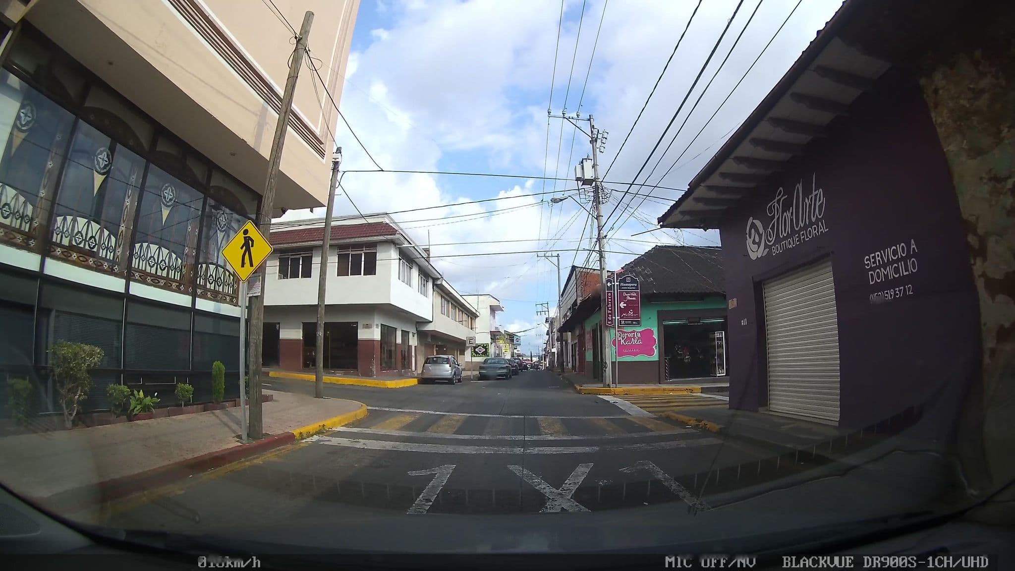 Street view near Hotel Real De Uruapan, Uruapan — © nicovargas (CC BY-SA · Mapillary)