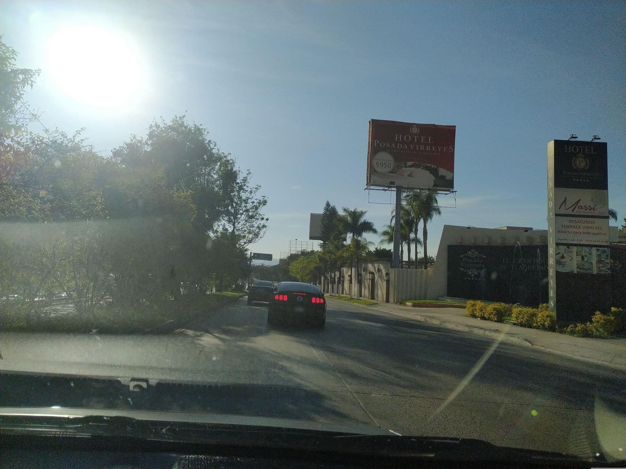 Street view near Festival Plaza, Tlaquepaque — © xe1gyp (CC BY-SA · Mapillary)
