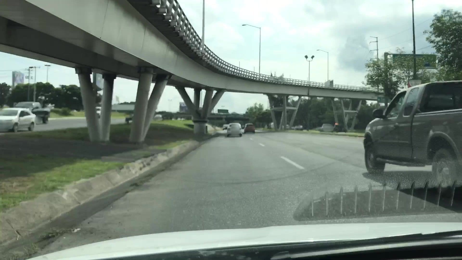 Street view near Alamo Autohotel, Tlaquepaque — © lvl5 (CC BY-SA · Mapillary)