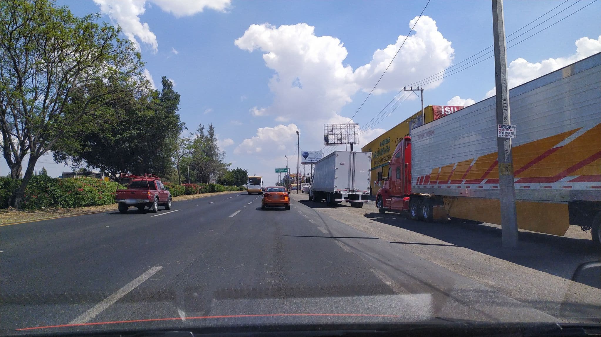 Street view near Pool Area, Las Pintas de Arriba — © xe1gyp (CC BY-SA · Mapillary)
