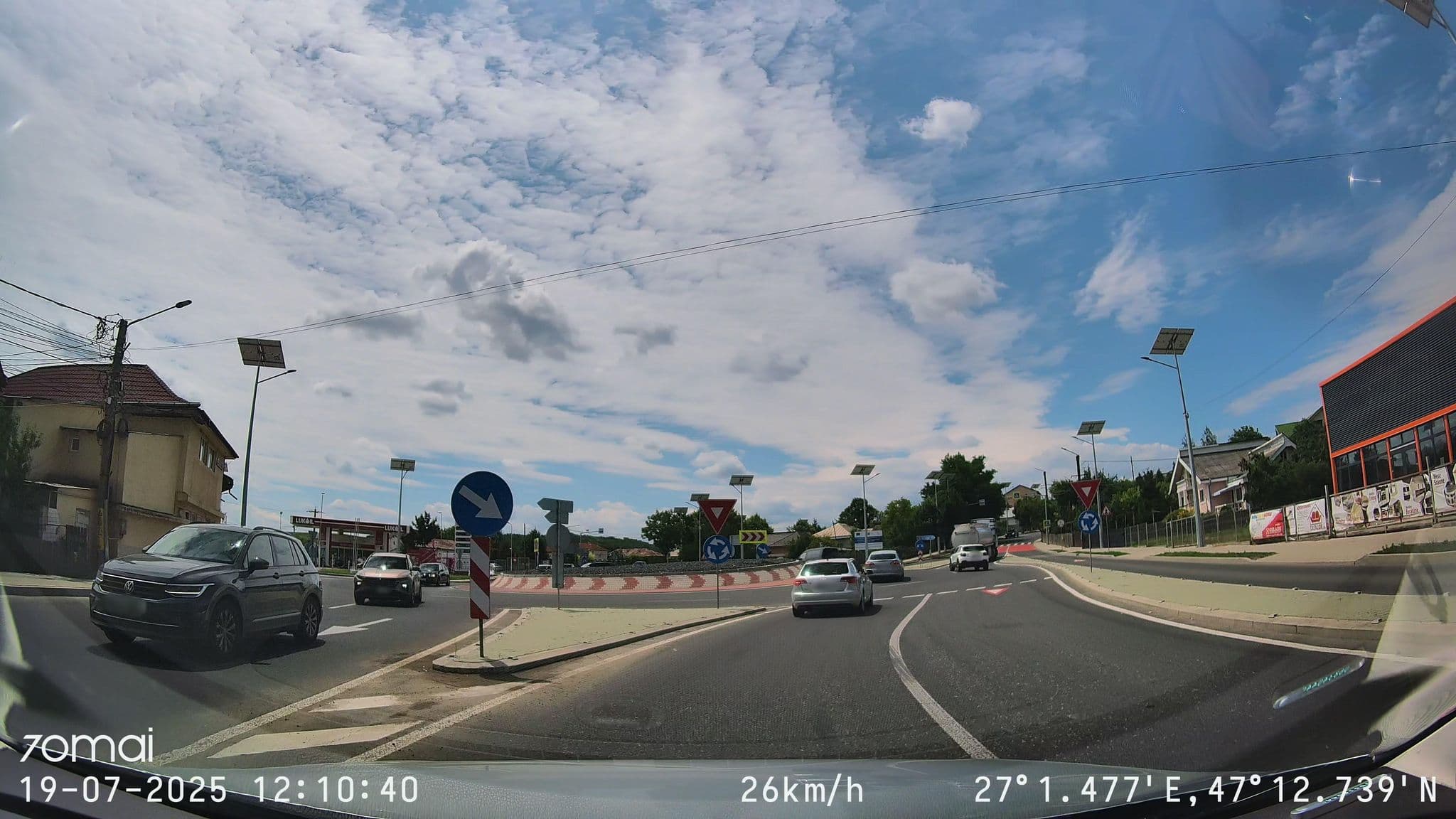 Street view near Pensiunea Claudio, Buznea — © doriel (CC BY-SA · Mapillary)